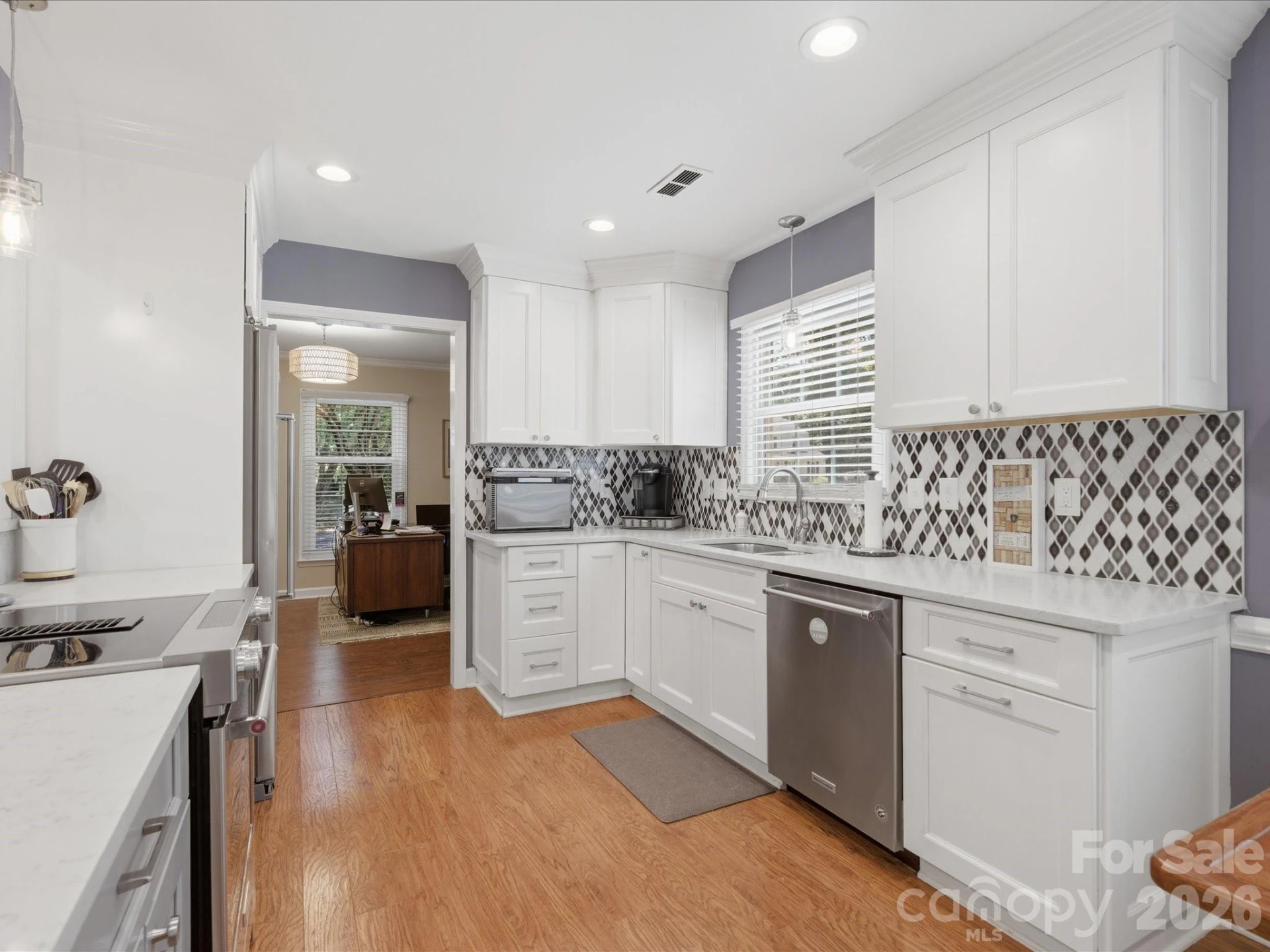 7102 Graburn Road - Photo 12