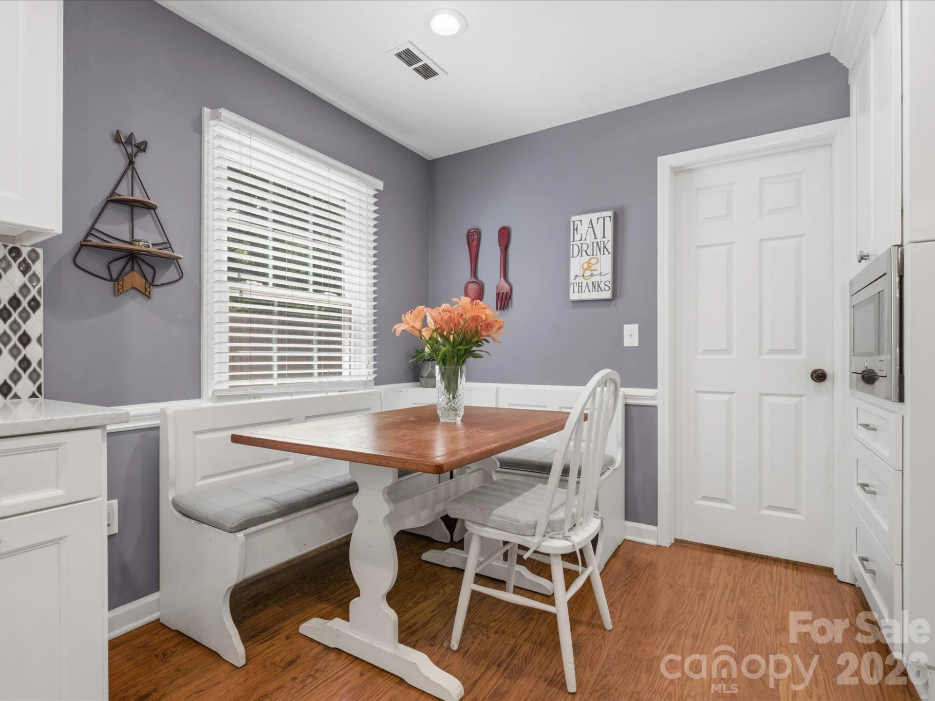 7102 Graburn Road - Photo 14