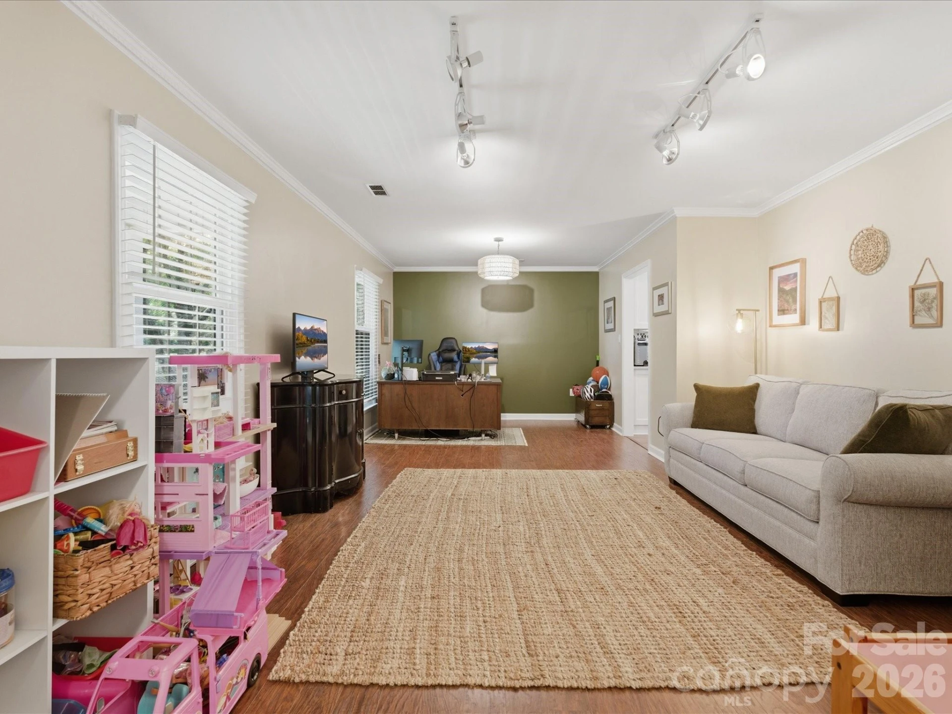 7102 Graburn Road - Photo 39