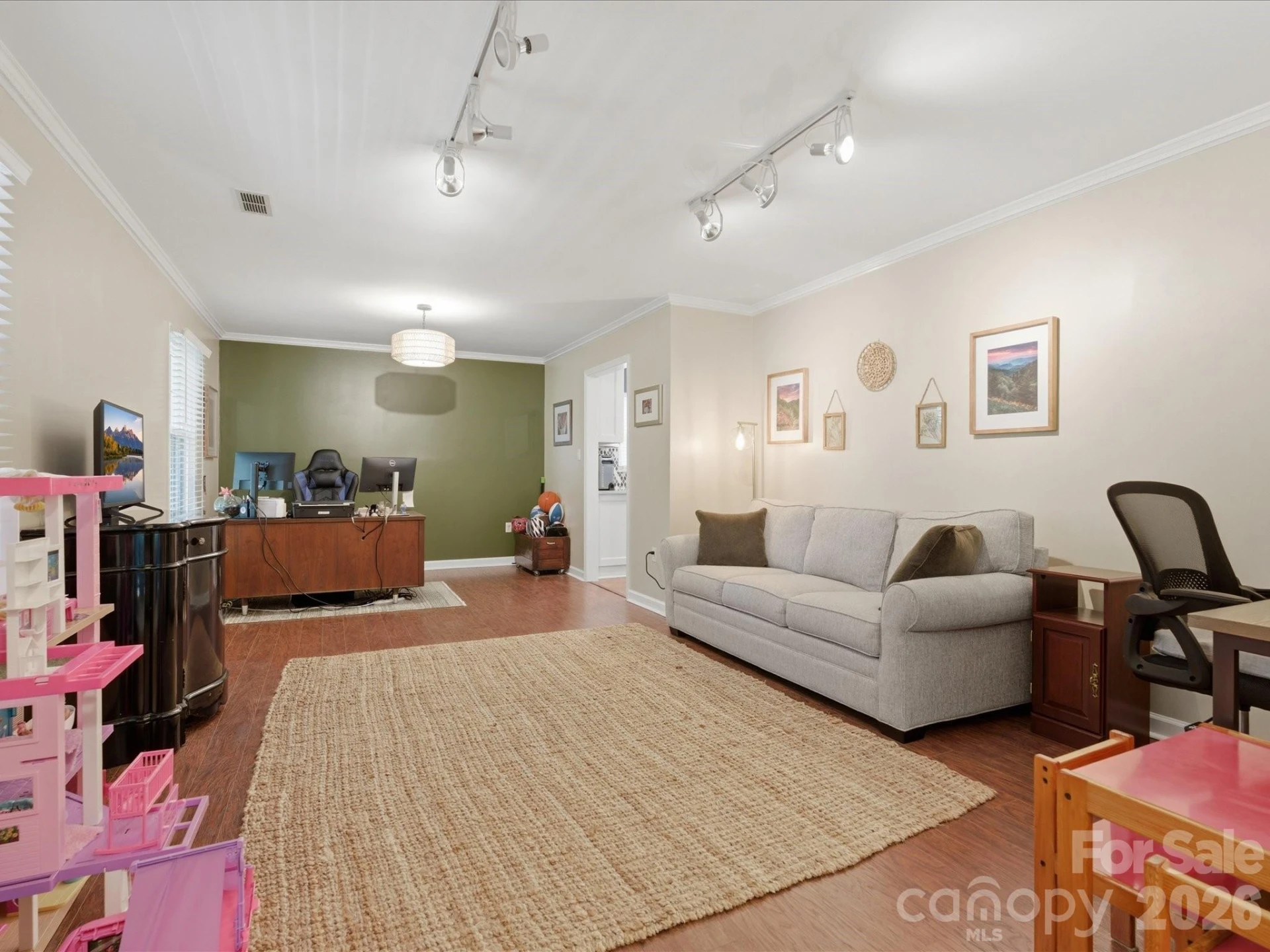 7102 Graburn Road - Photo 40