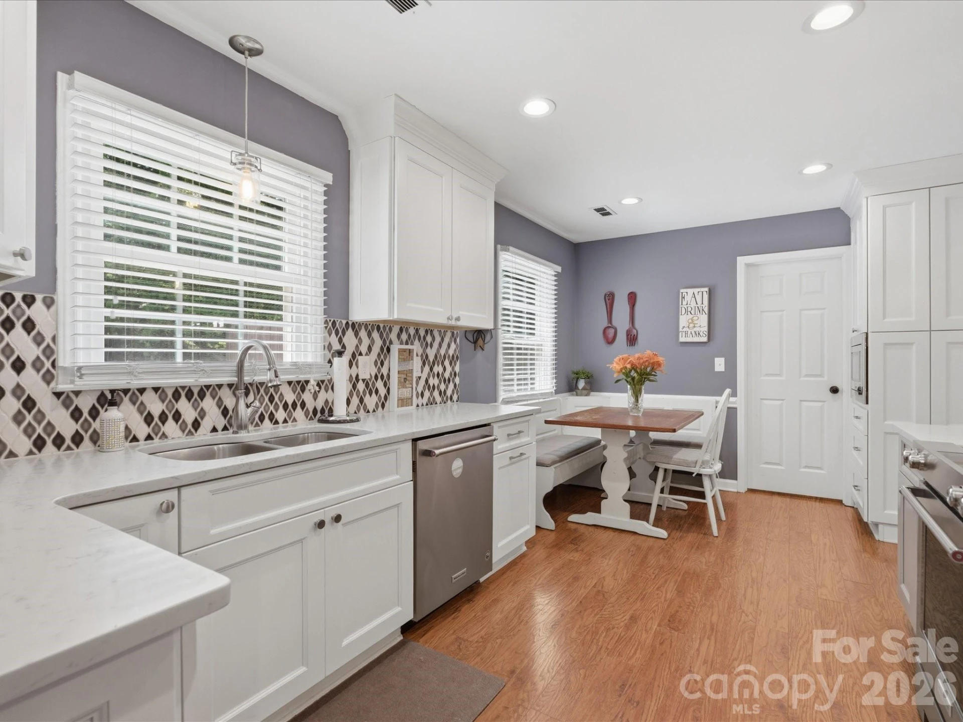7102 Graburn Road - Photo 9