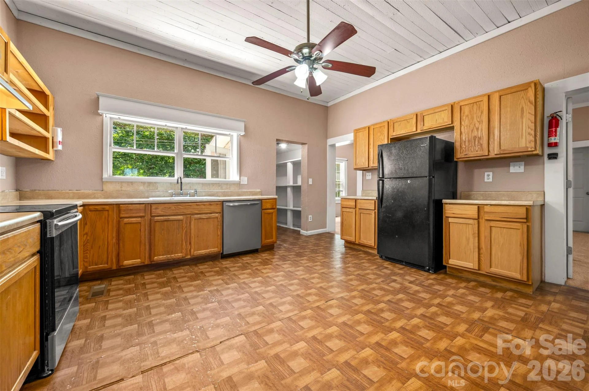 288 Middle Street - Photo 12