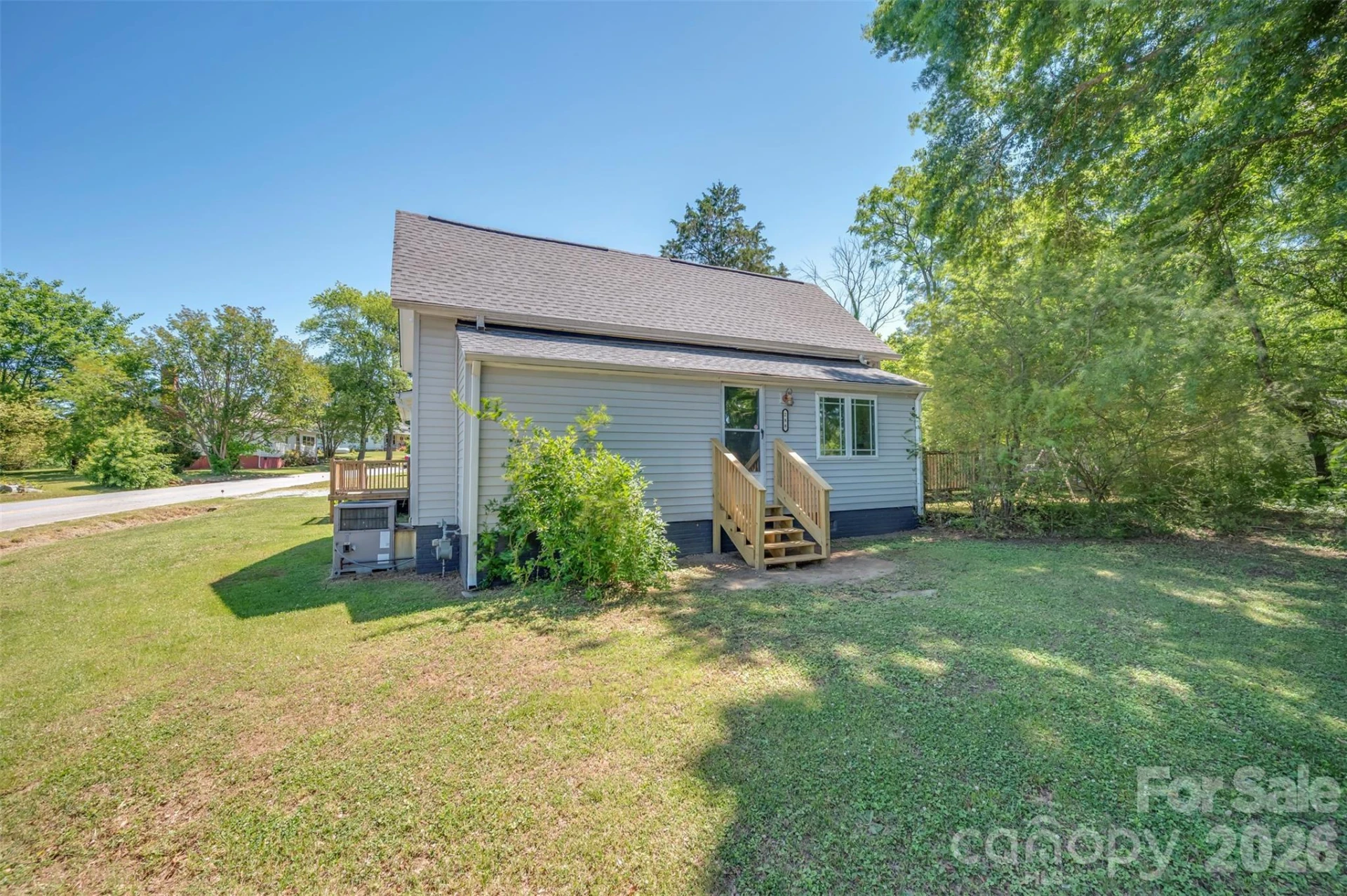 288 Middle Street - Photo 4