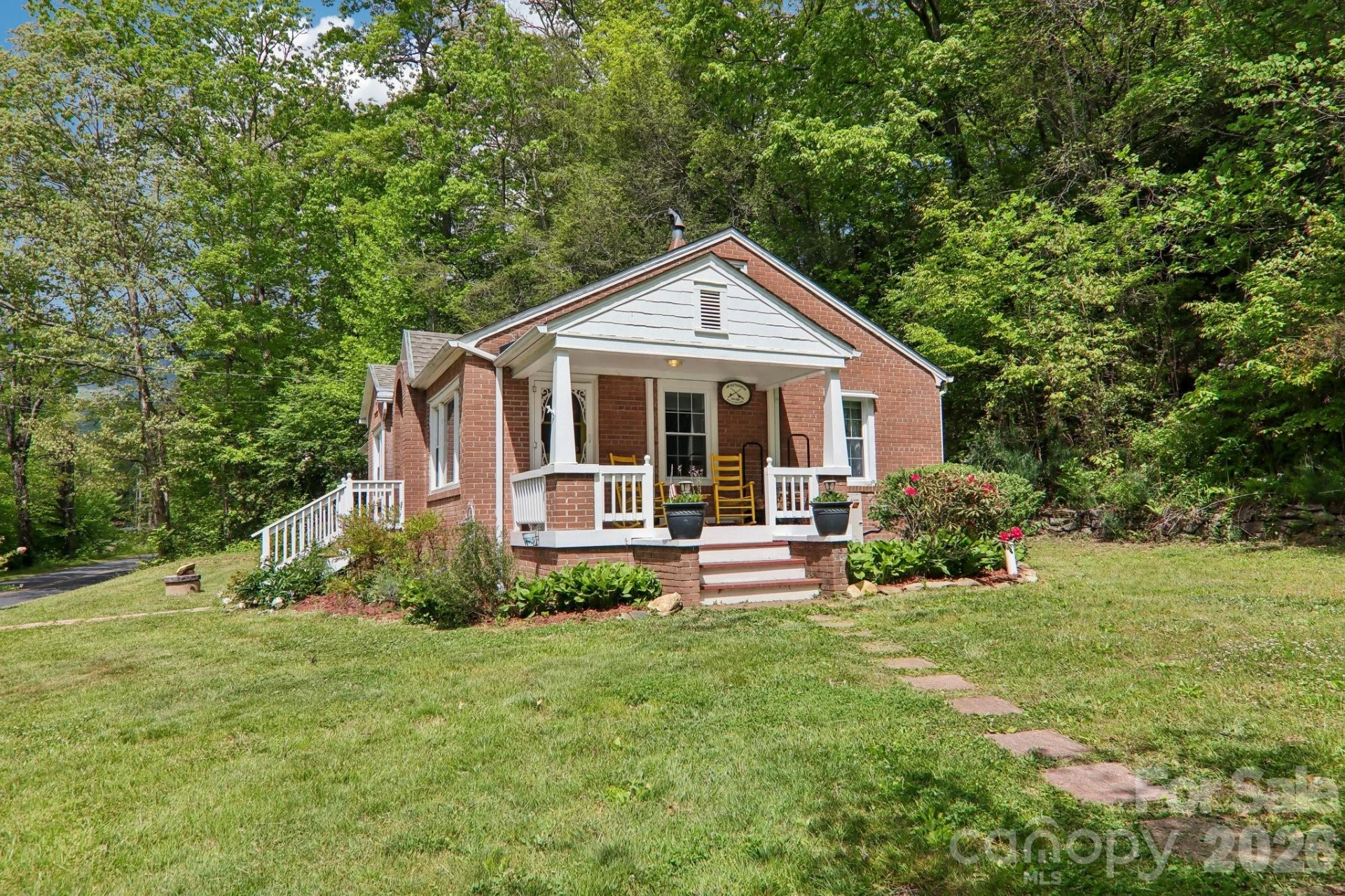 2627 White Oak Road - Photo 2