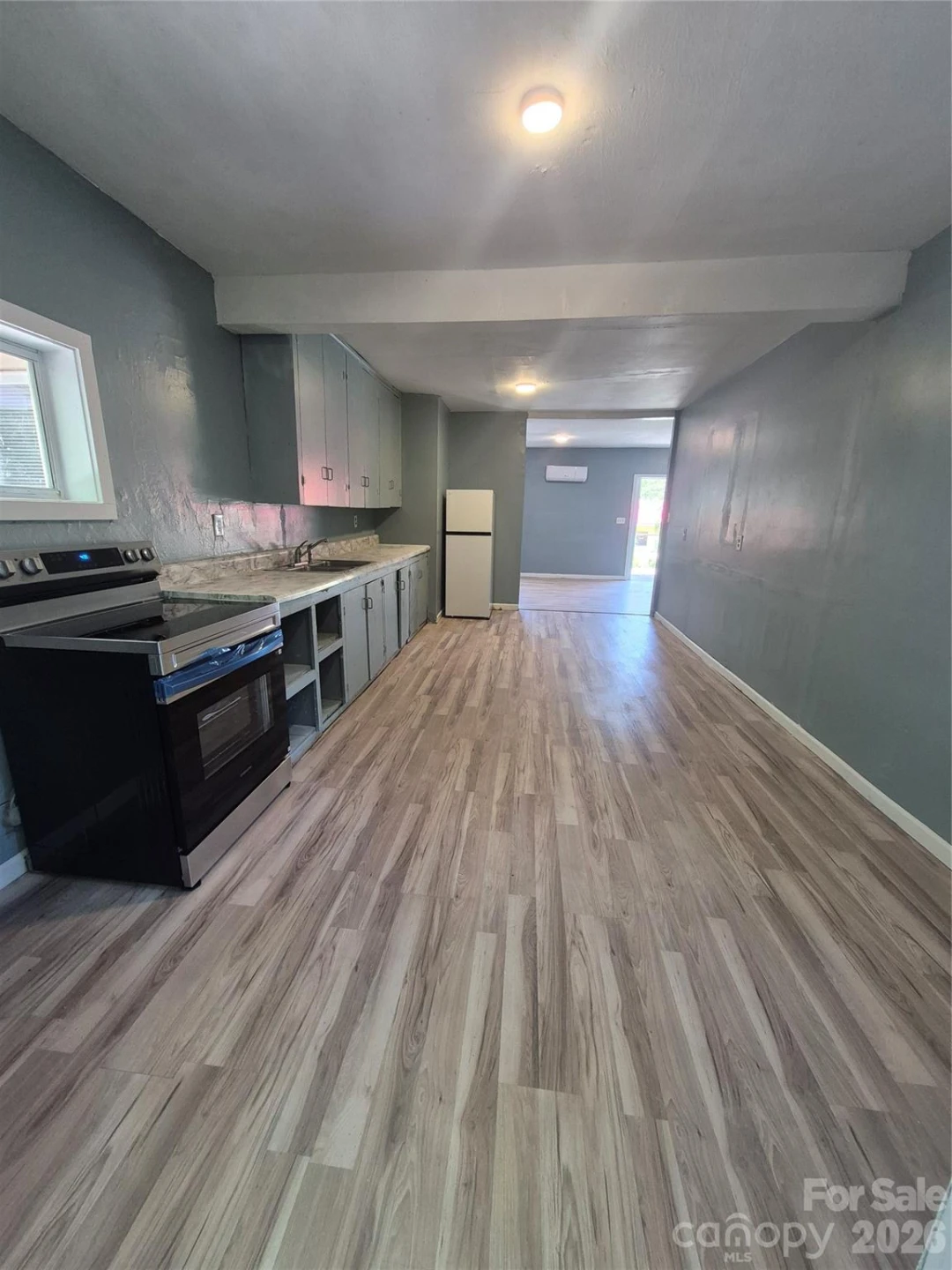 1745 Meadowbrook Terrace - Photo 7