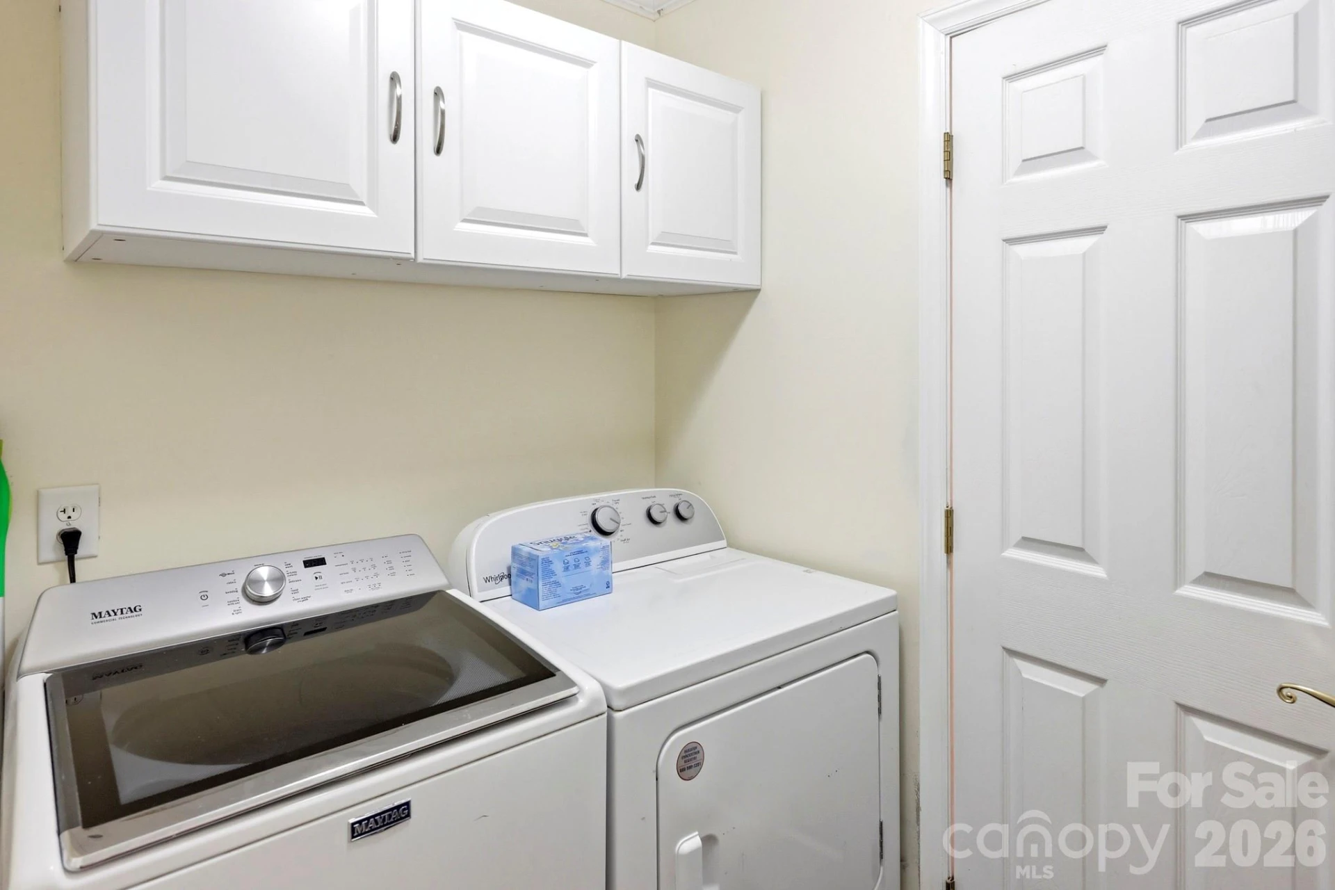 327 Sherry Street - Photo 8