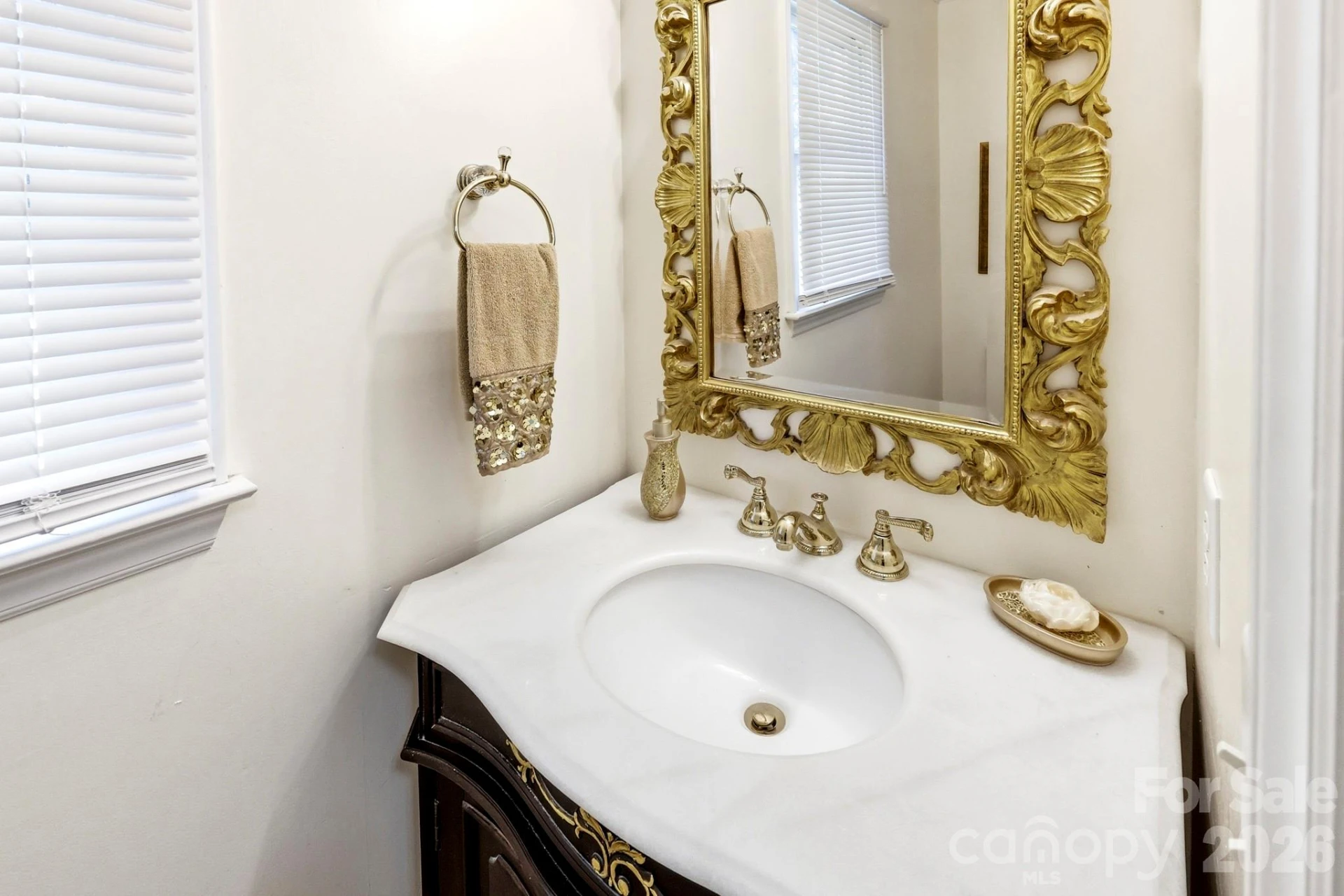327 Sherry Street - Photo 9