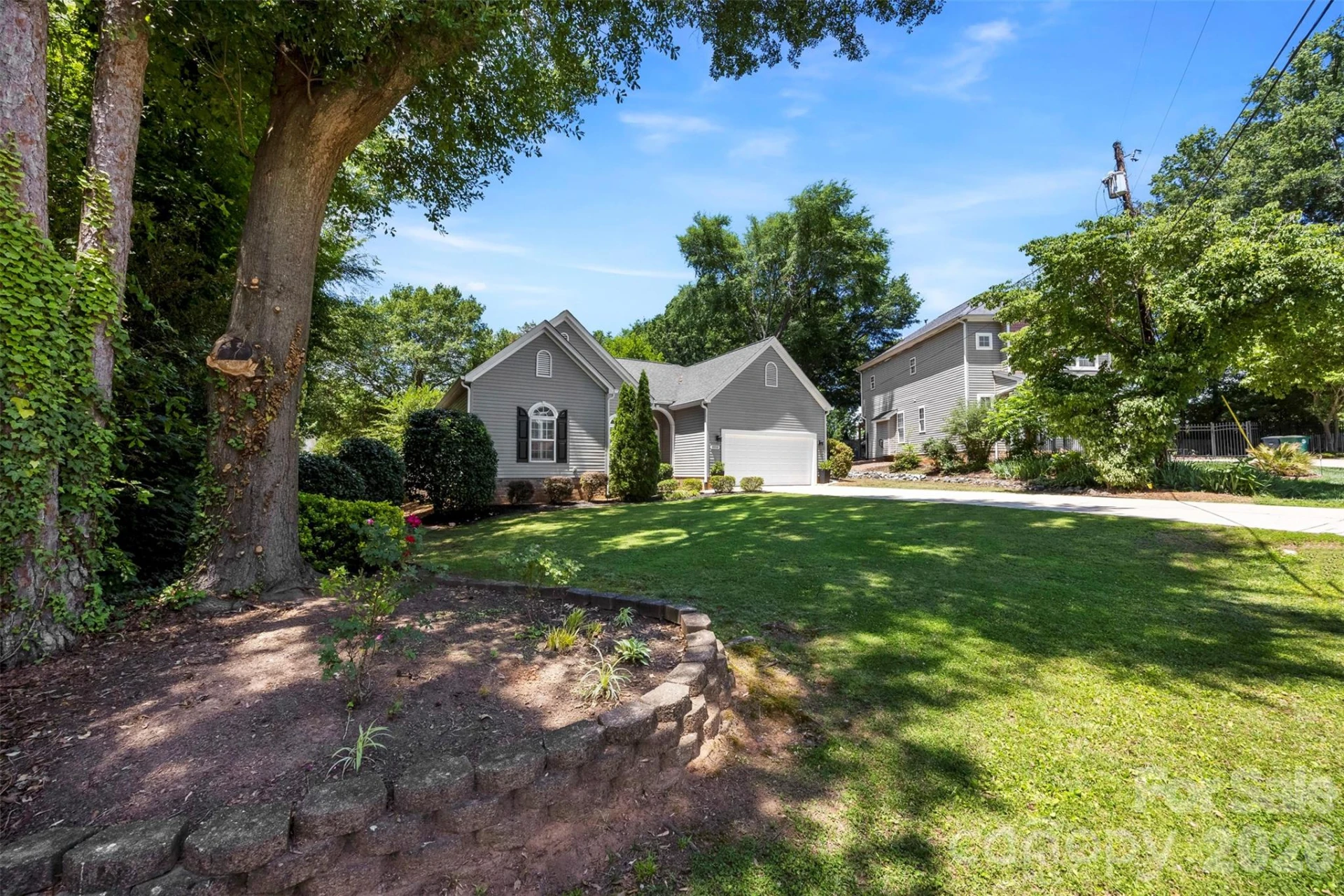 21012 Entrada Drive - Photo 3