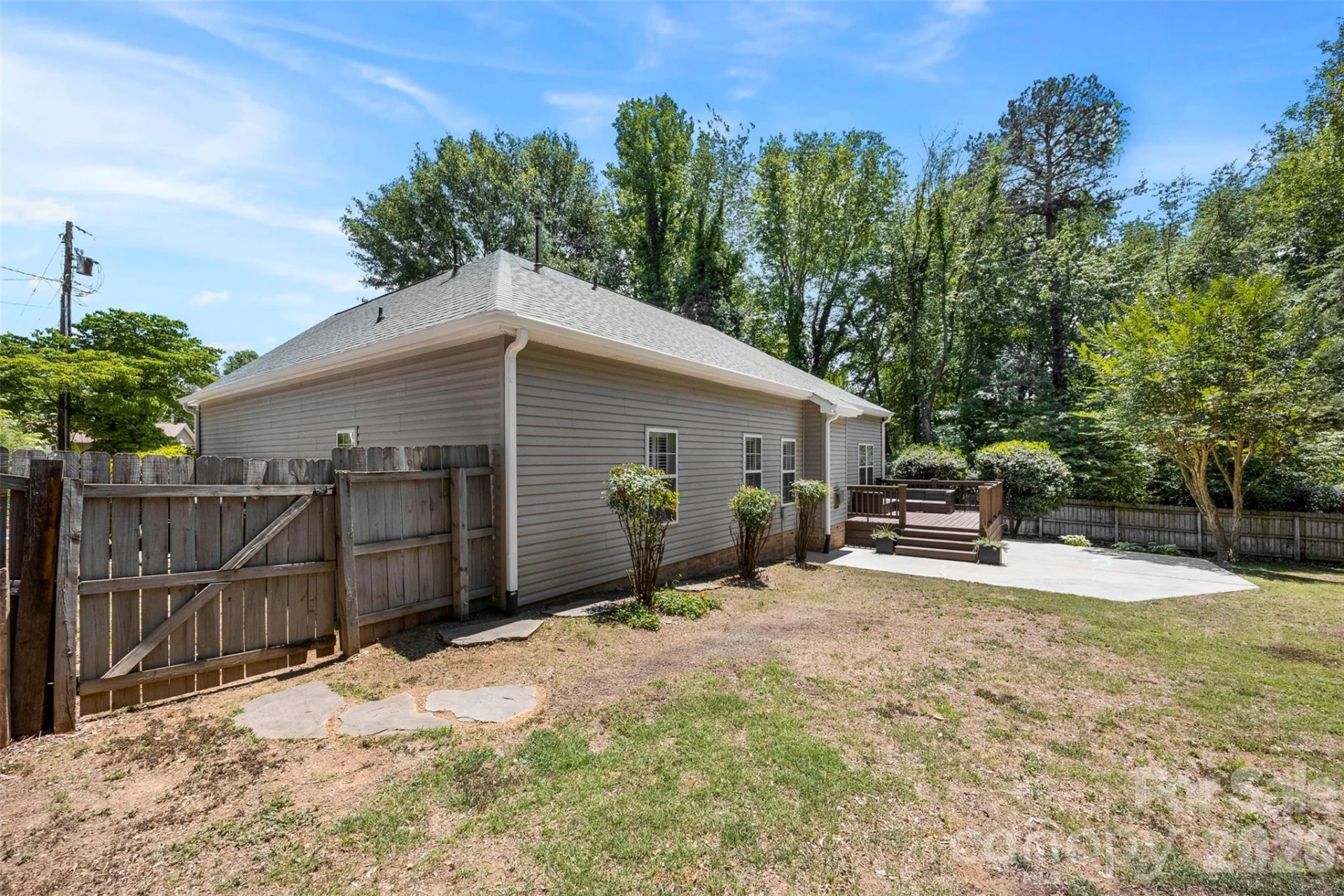 21012 Entrada Drive - Photo 33