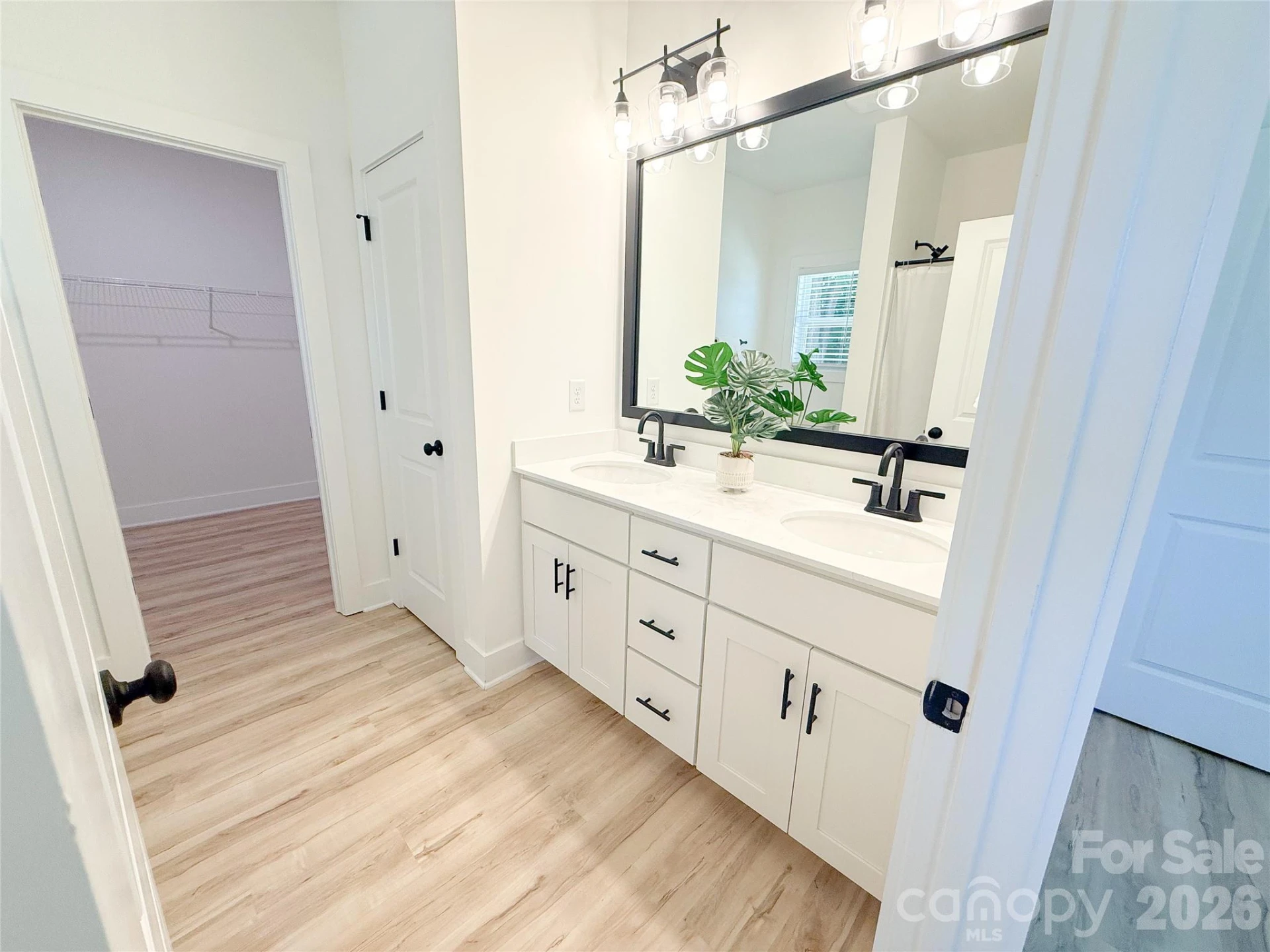707 Robin Avenue - Photo 13