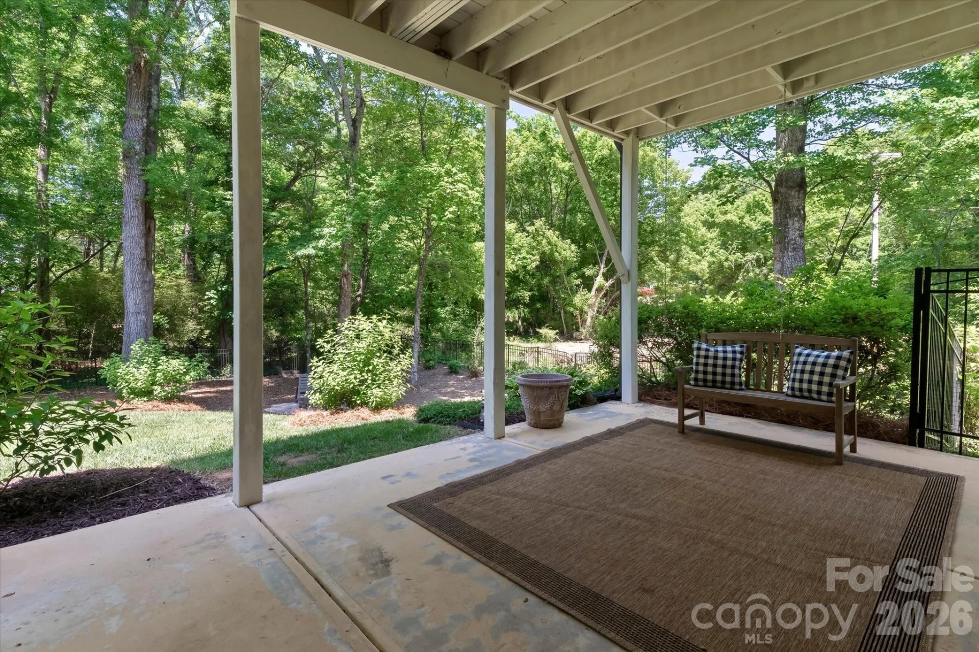 20101 Coachmans Wood Lane - Photo 42