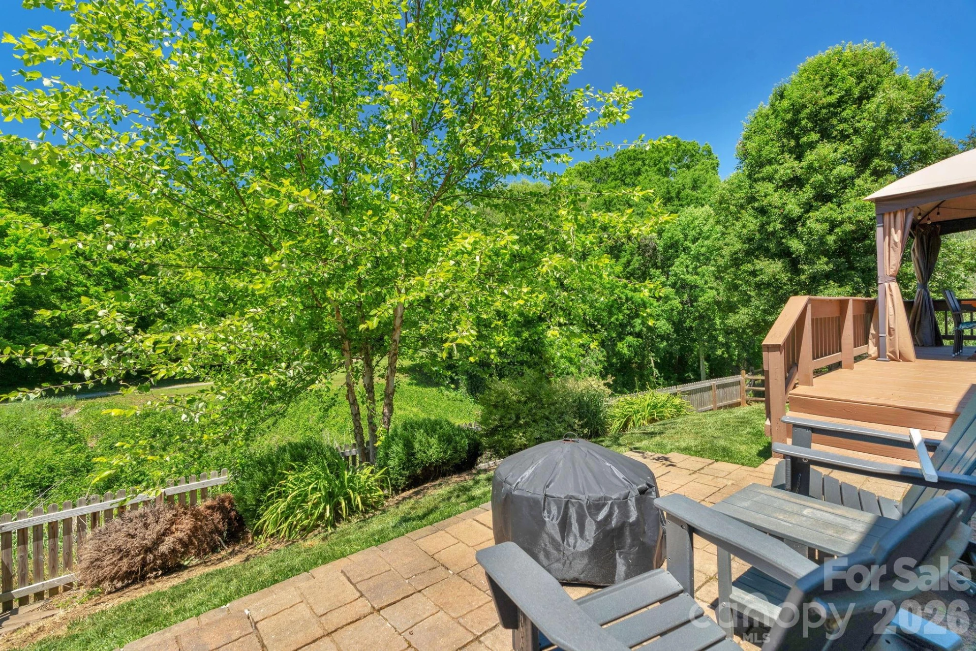 107 Howe Street - Photo 33