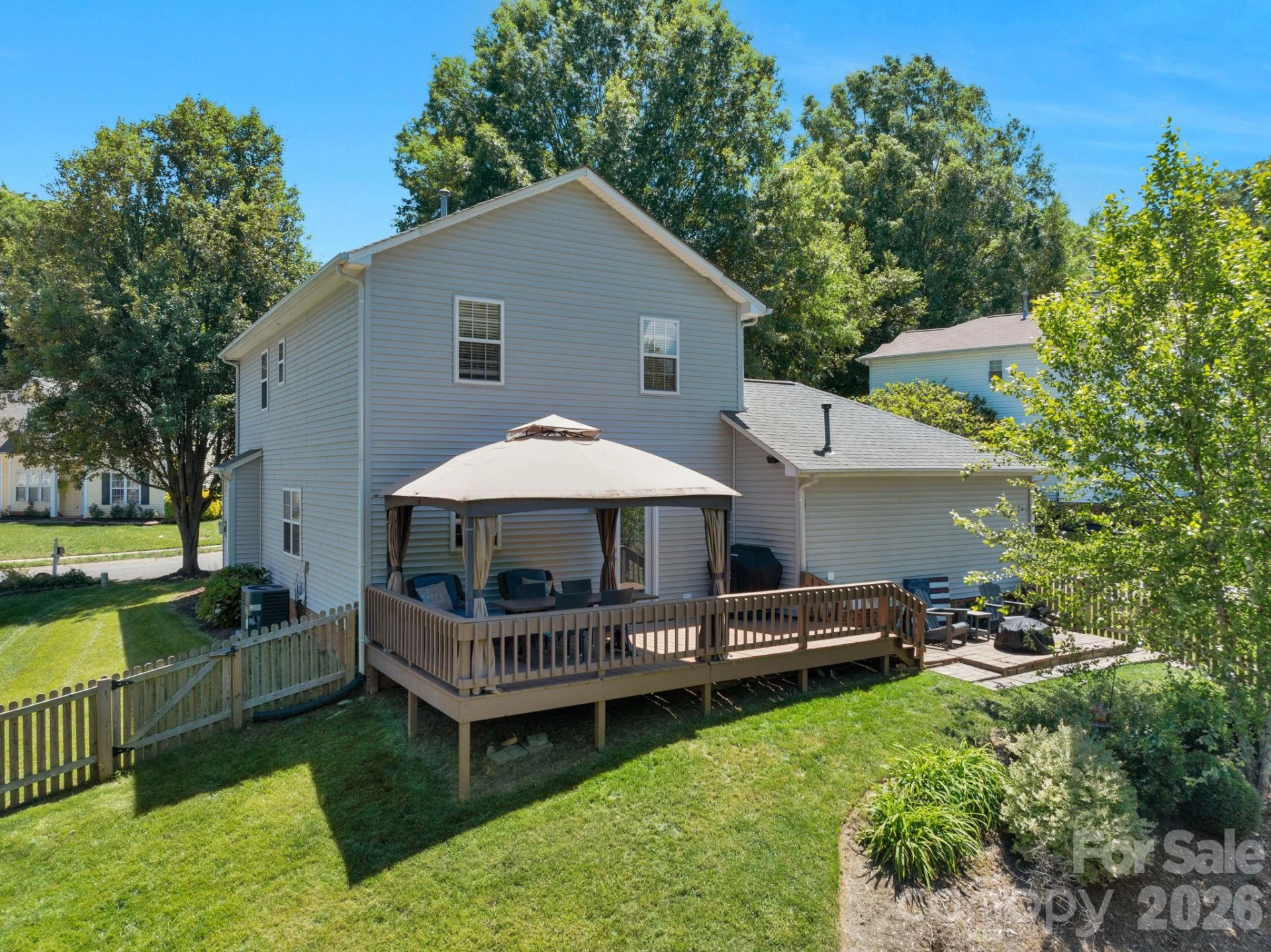 107 Howe Street - Photo 34