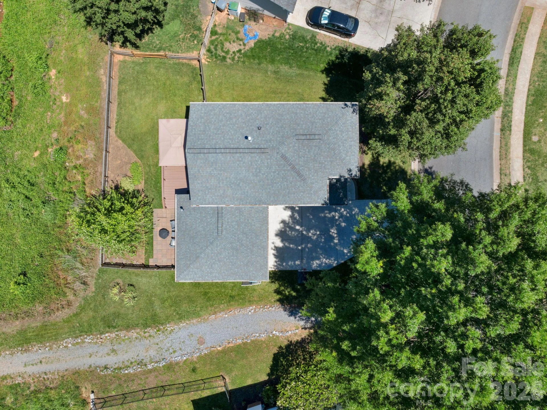 107 Howe Street - Photo 37