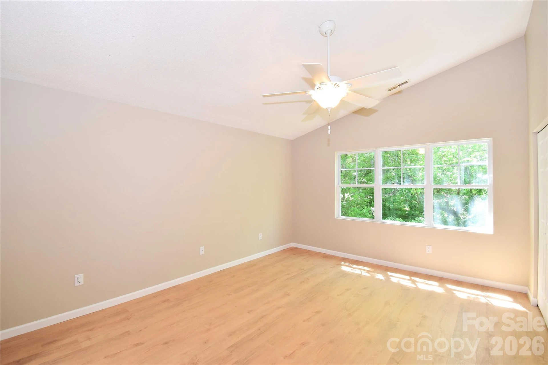 176 Clear Creekside Drive - Photo 13