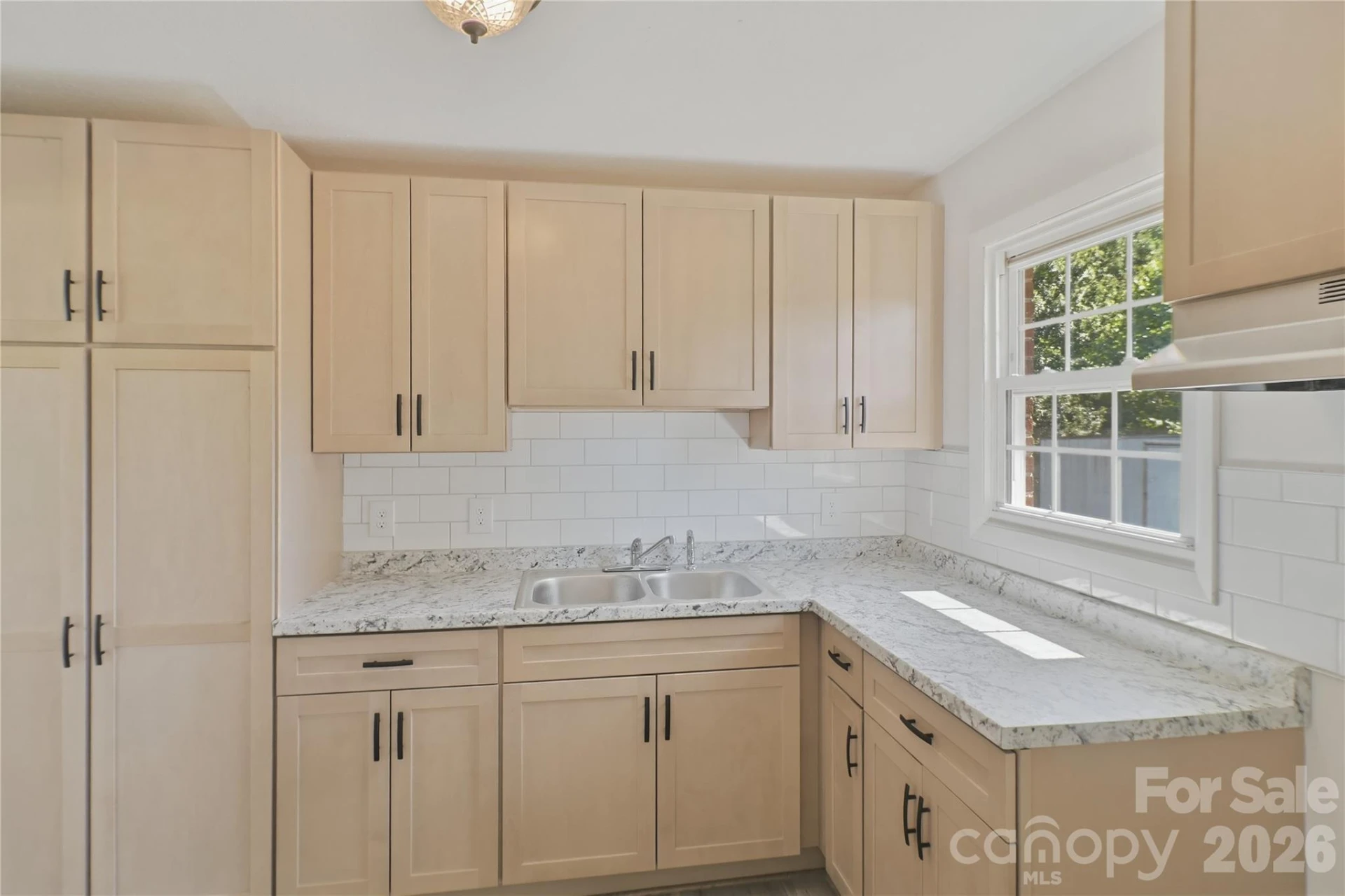 1102 12th Street - Photo 15