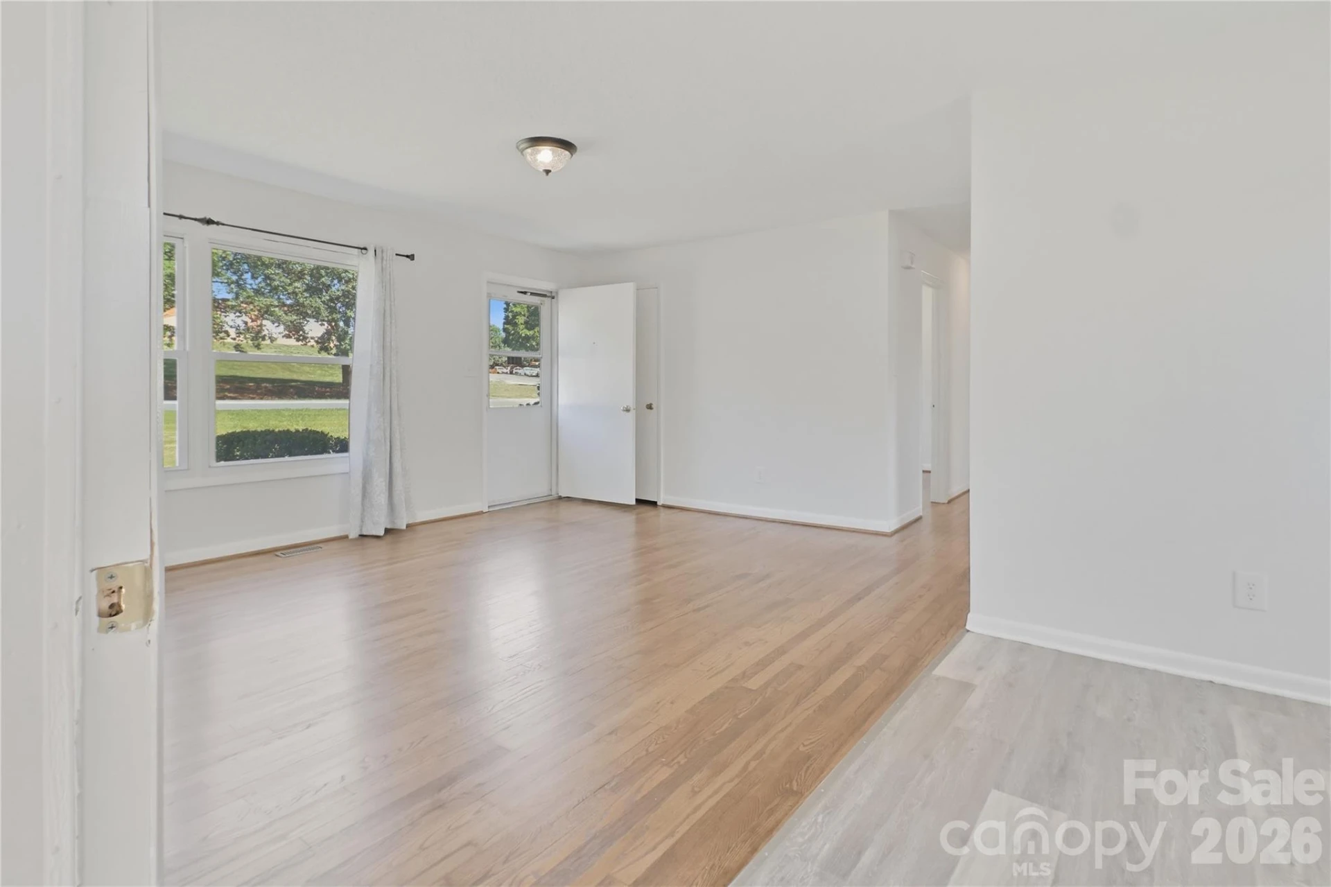 1102 12th Street - Photo 8