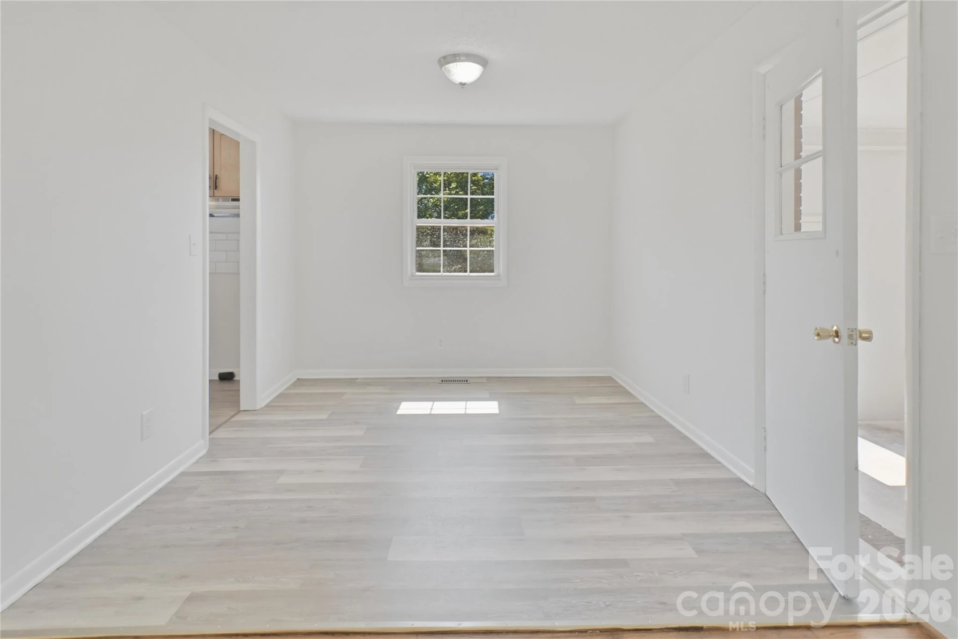 1102 12th Street - Photo 9
