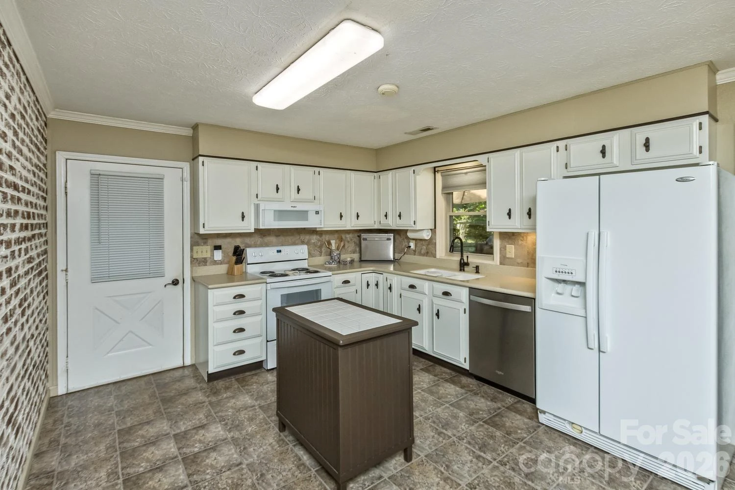 29 Greenwood Forest Drive - Photo 17