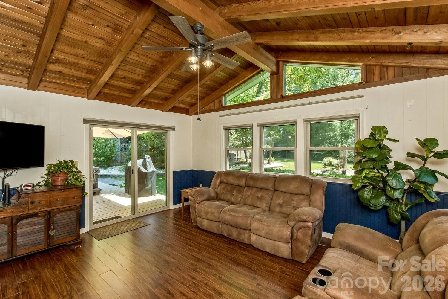 29 Greenwood Forest Drive - Photo 23