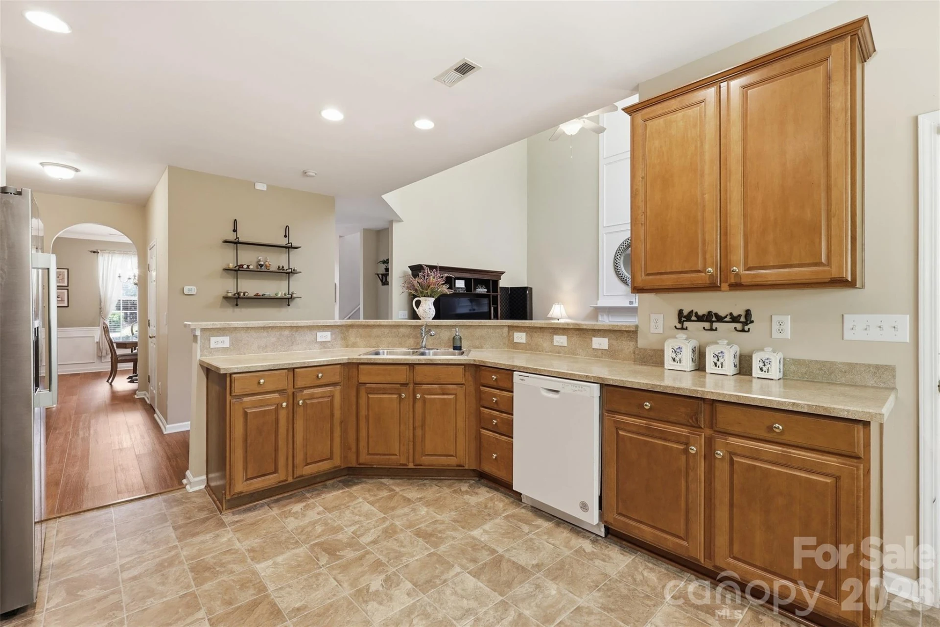 3161 Pine Bluff Way - Photo 16