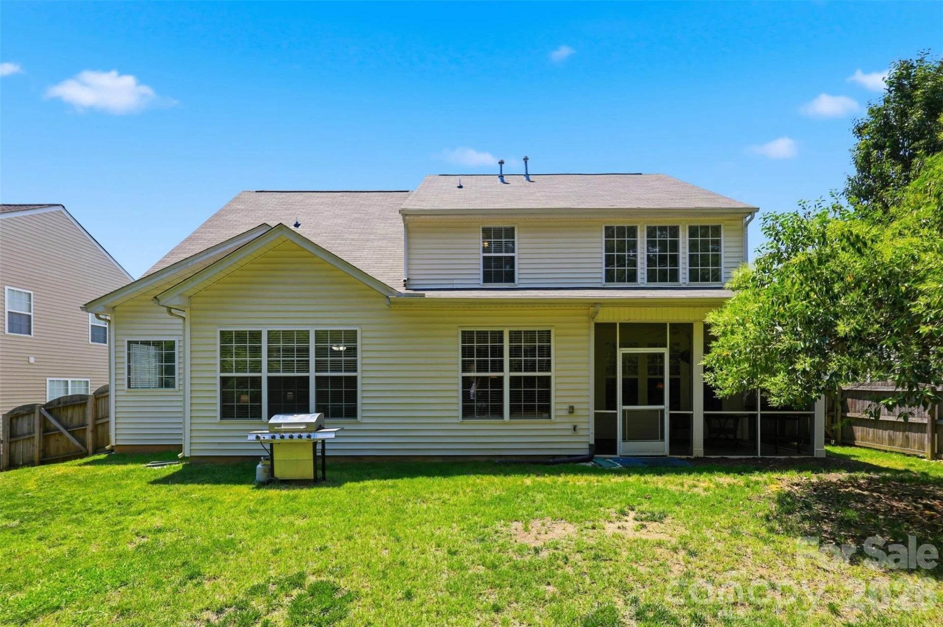 3161 Pine Bluff Way - Photo 34