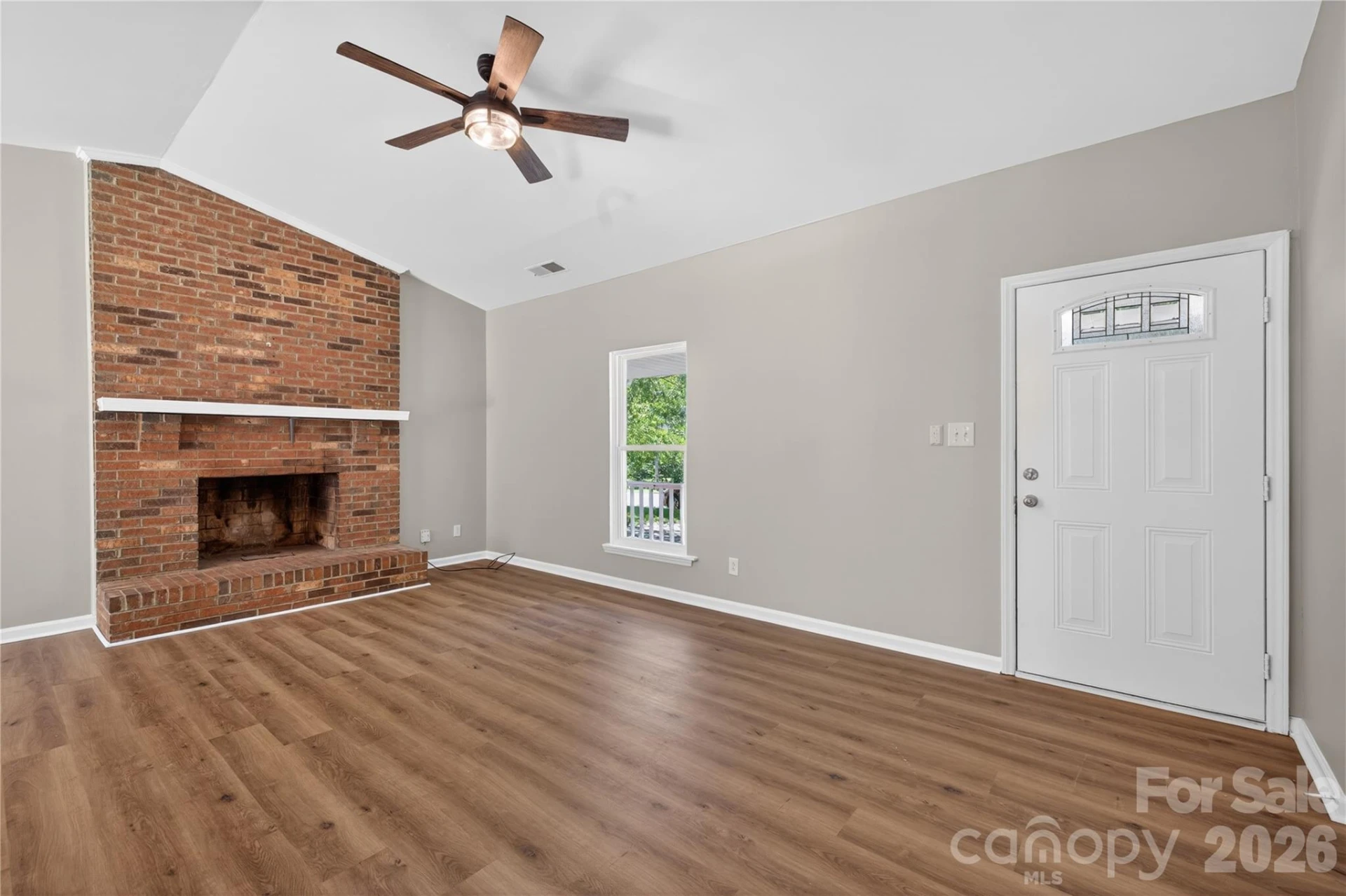 5911 Morninglow Court - Photo 3