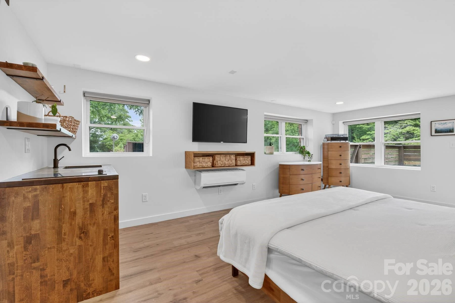 140 Dunbar Street - Photo 32