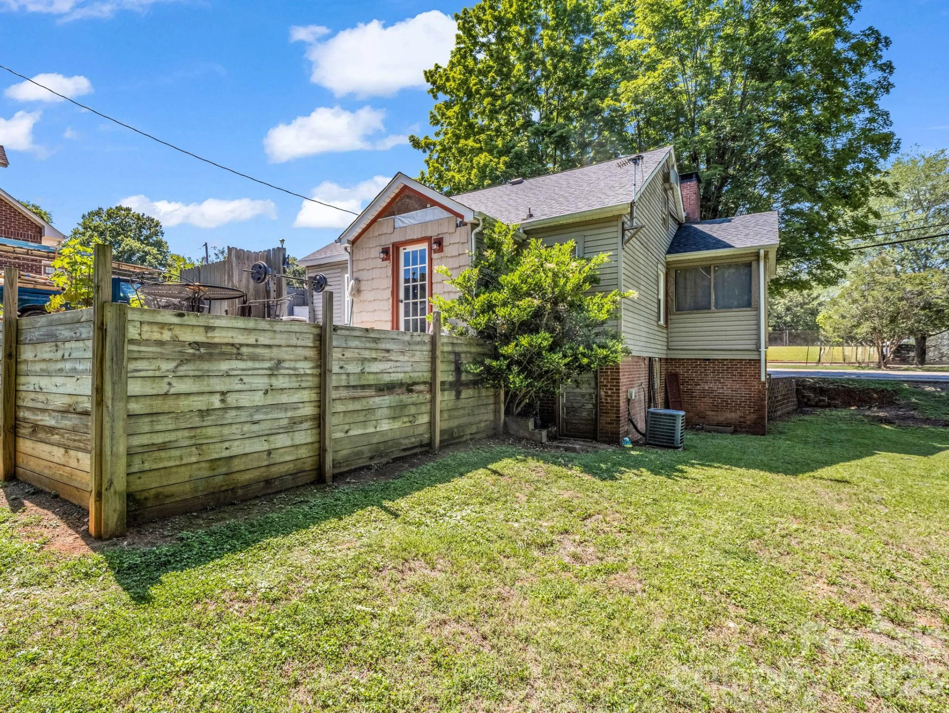 173 Maple Street - Photo 24