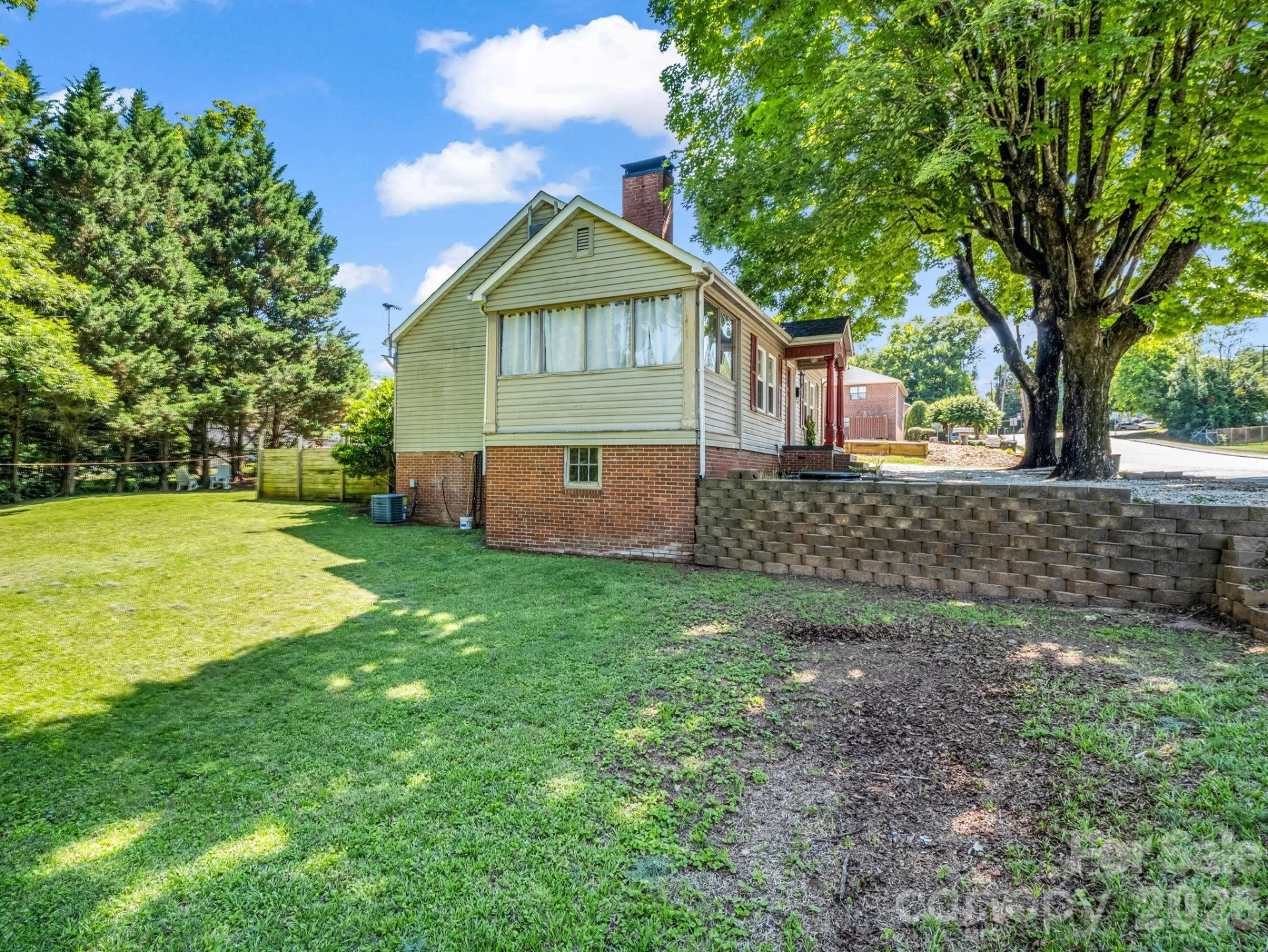 173 Maple Street - Photo 27