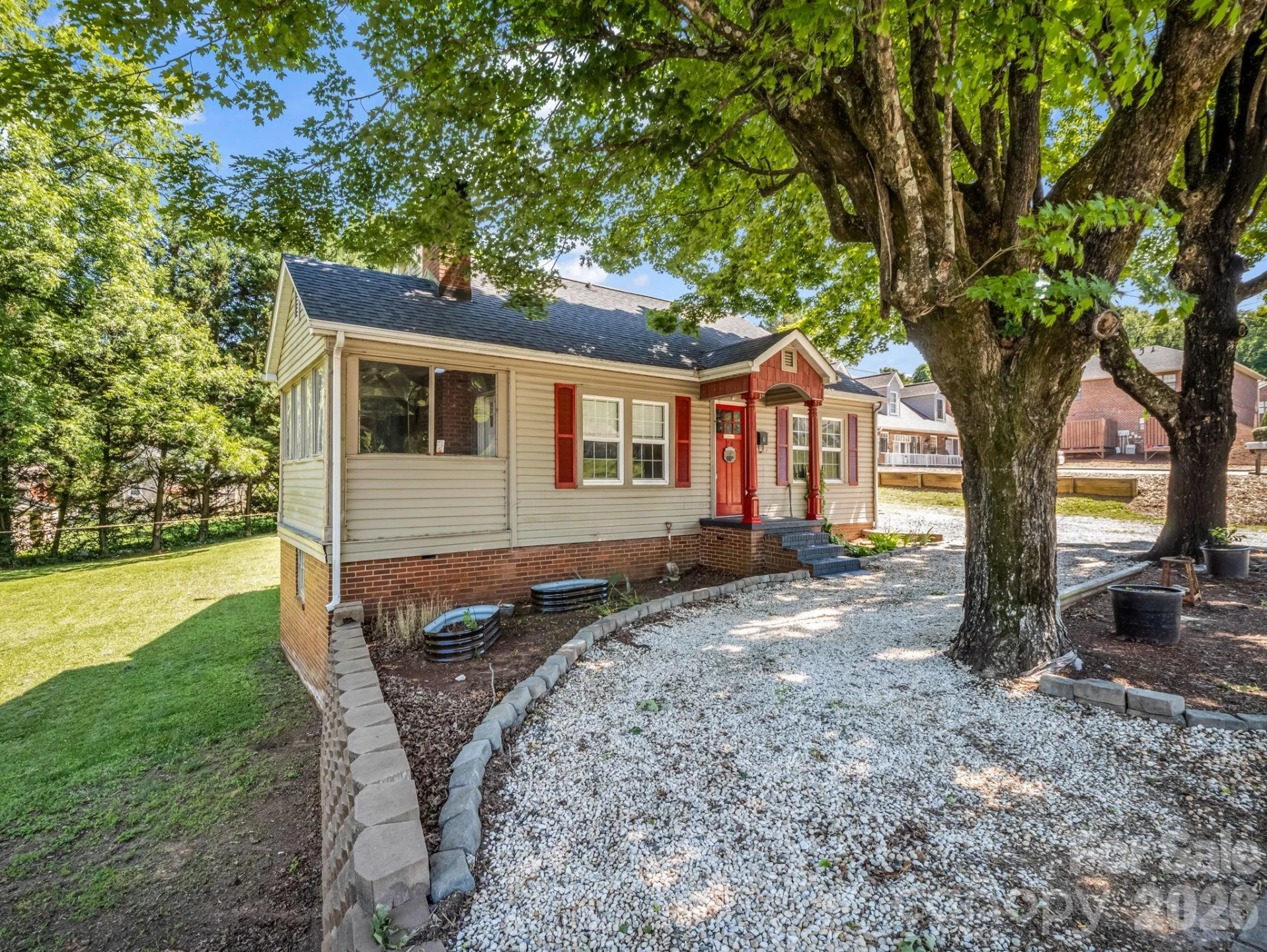 173 Maple Street - Photo 35