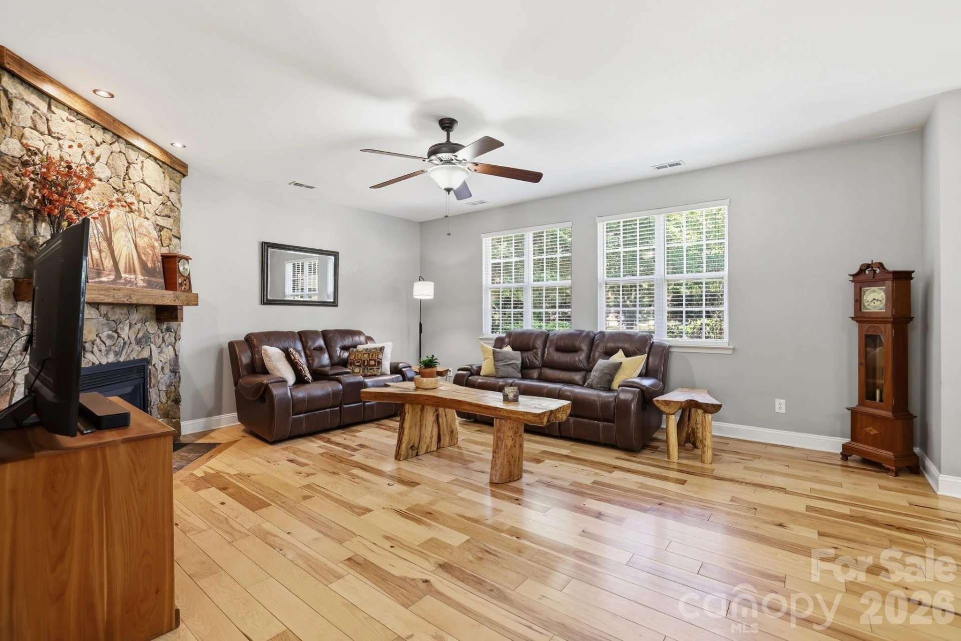 9118 Spratt Lane - Photo 14