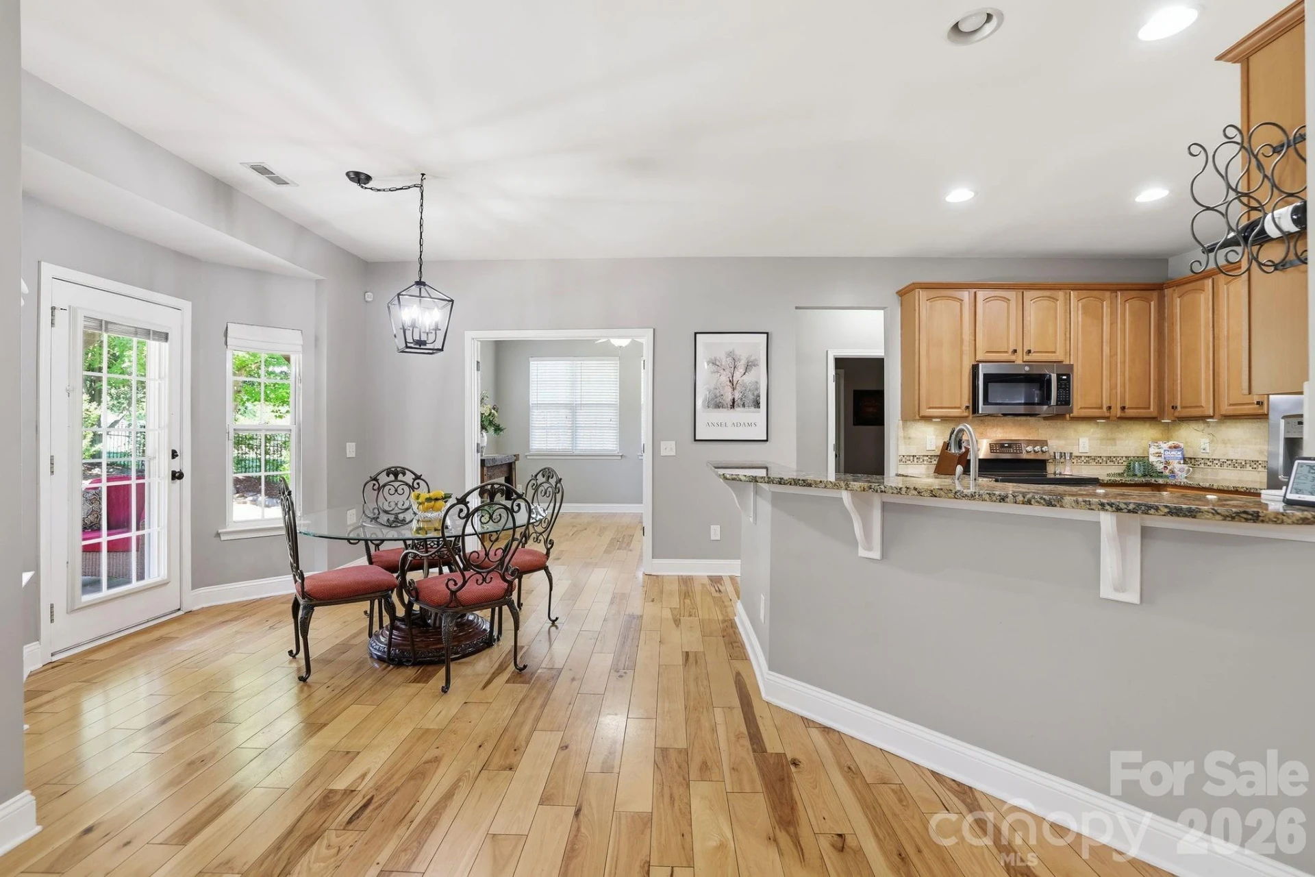 9118 Spratt Lane - Photo 16
