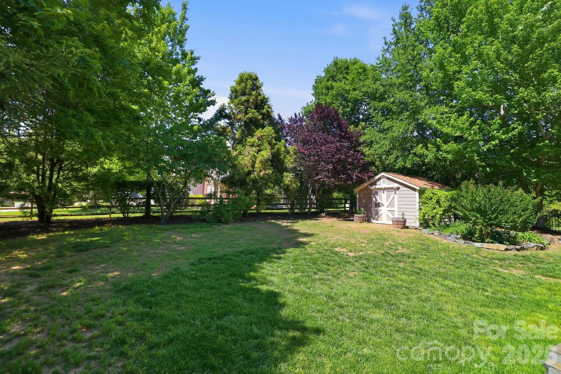 9118 Spratt Lane - Photo 40