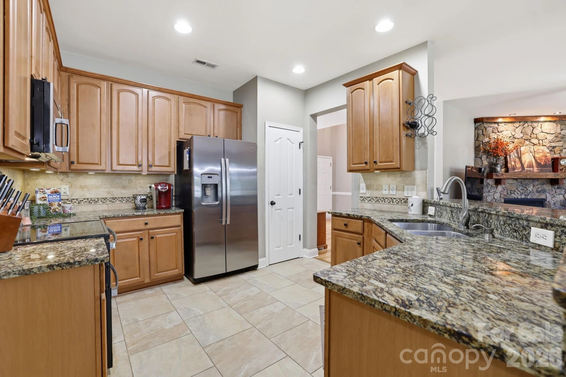 9118 Spratt Lane - Photo 7