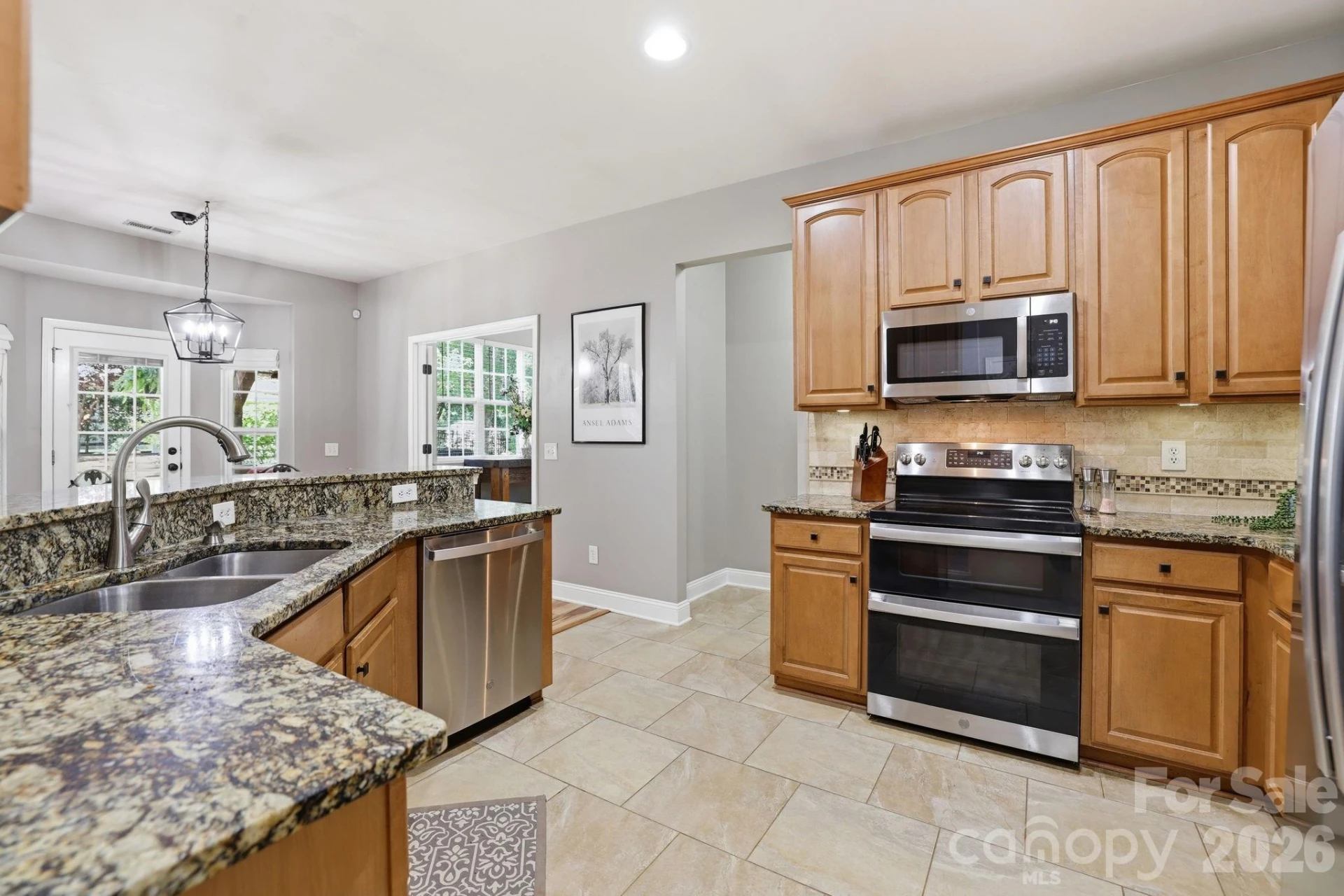 9118 Spratt Lane - Photo 8