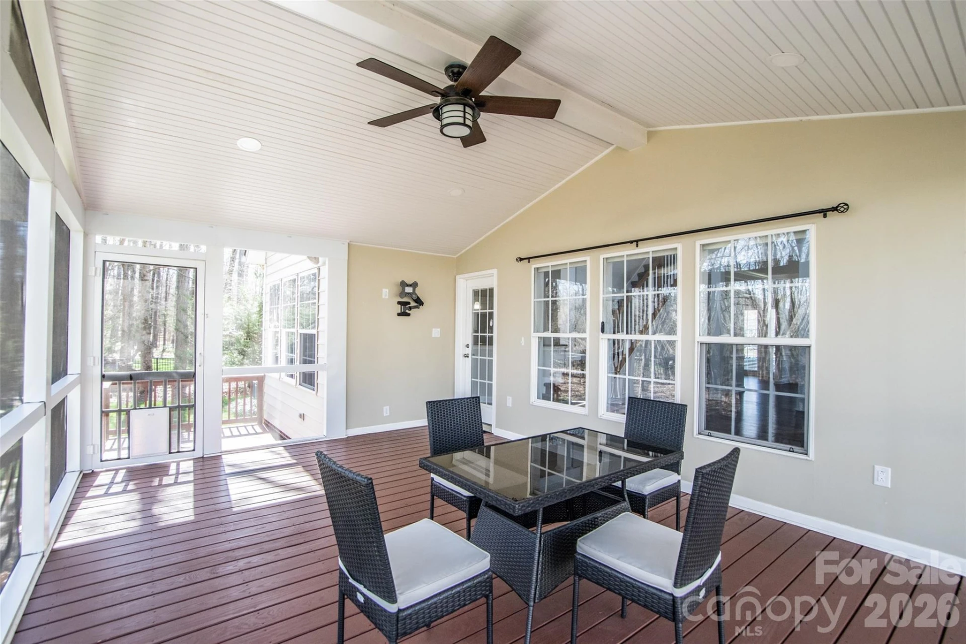 203 Elven Court - Photo 30