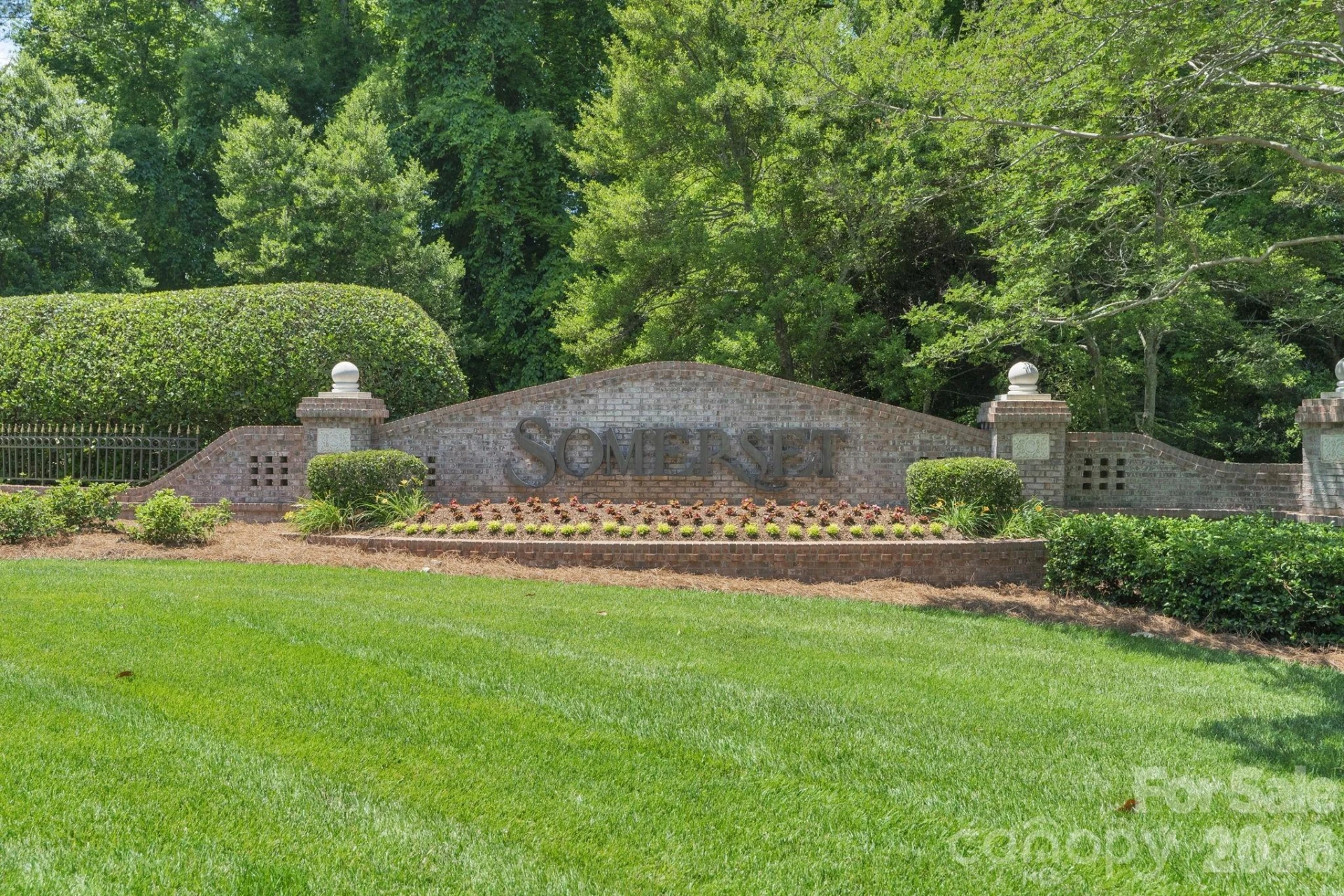203 Elven Court - Photo 41