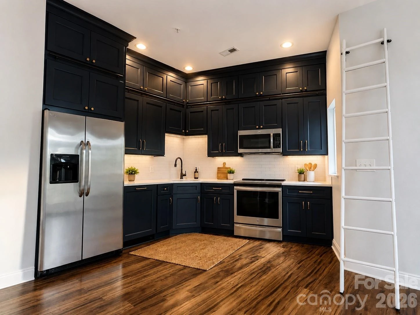 820 Garden District Drive - Photo 3