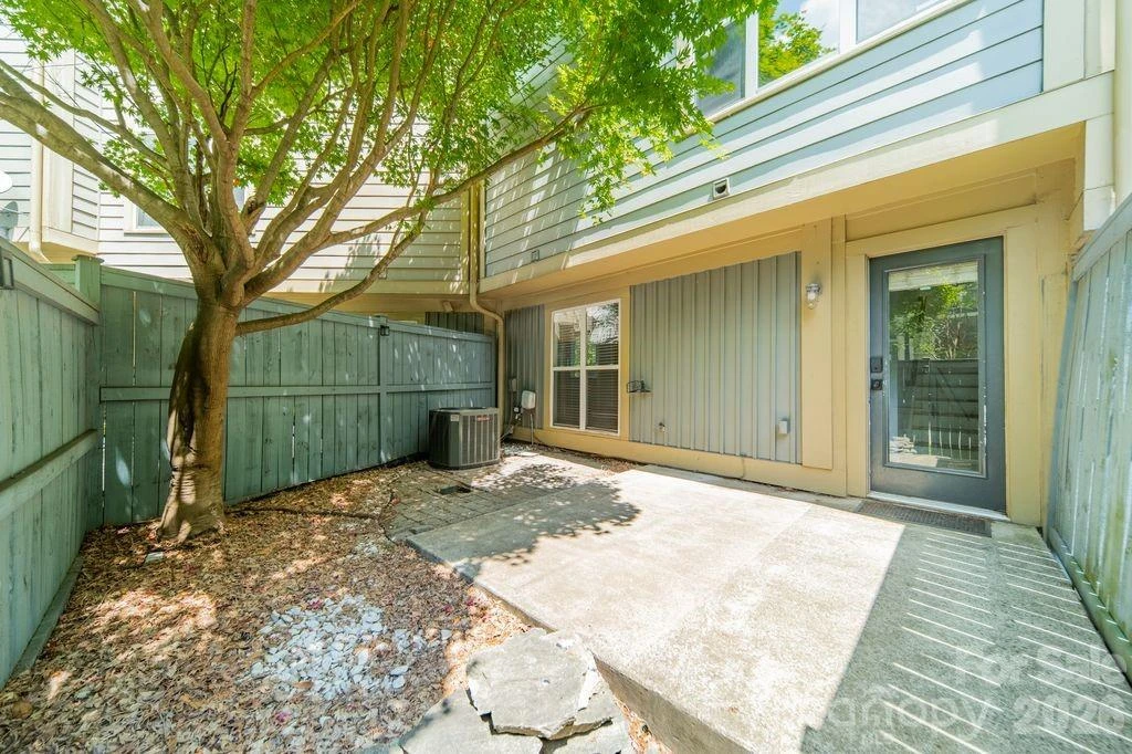 820 Garden District Drive - Photo 23