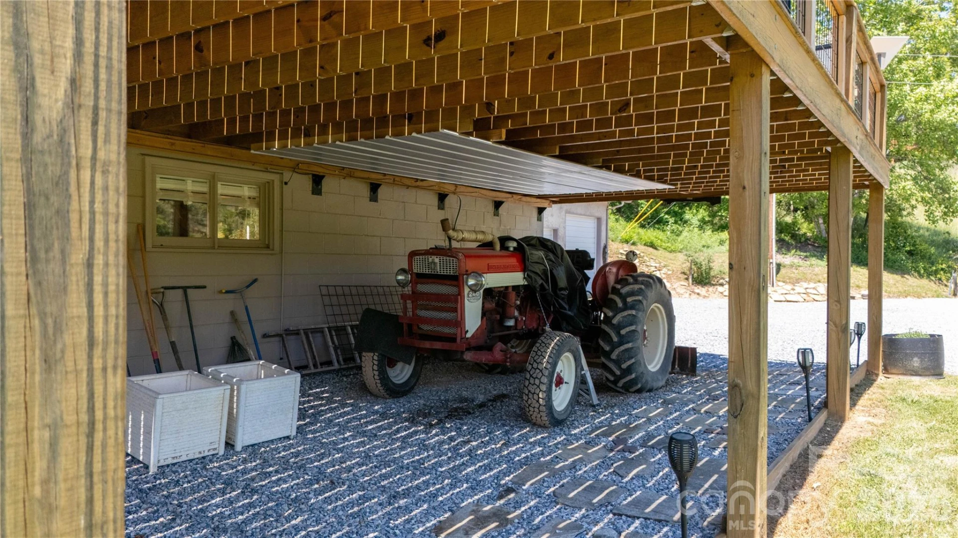 93 Franklin Crest Road - Photo 12