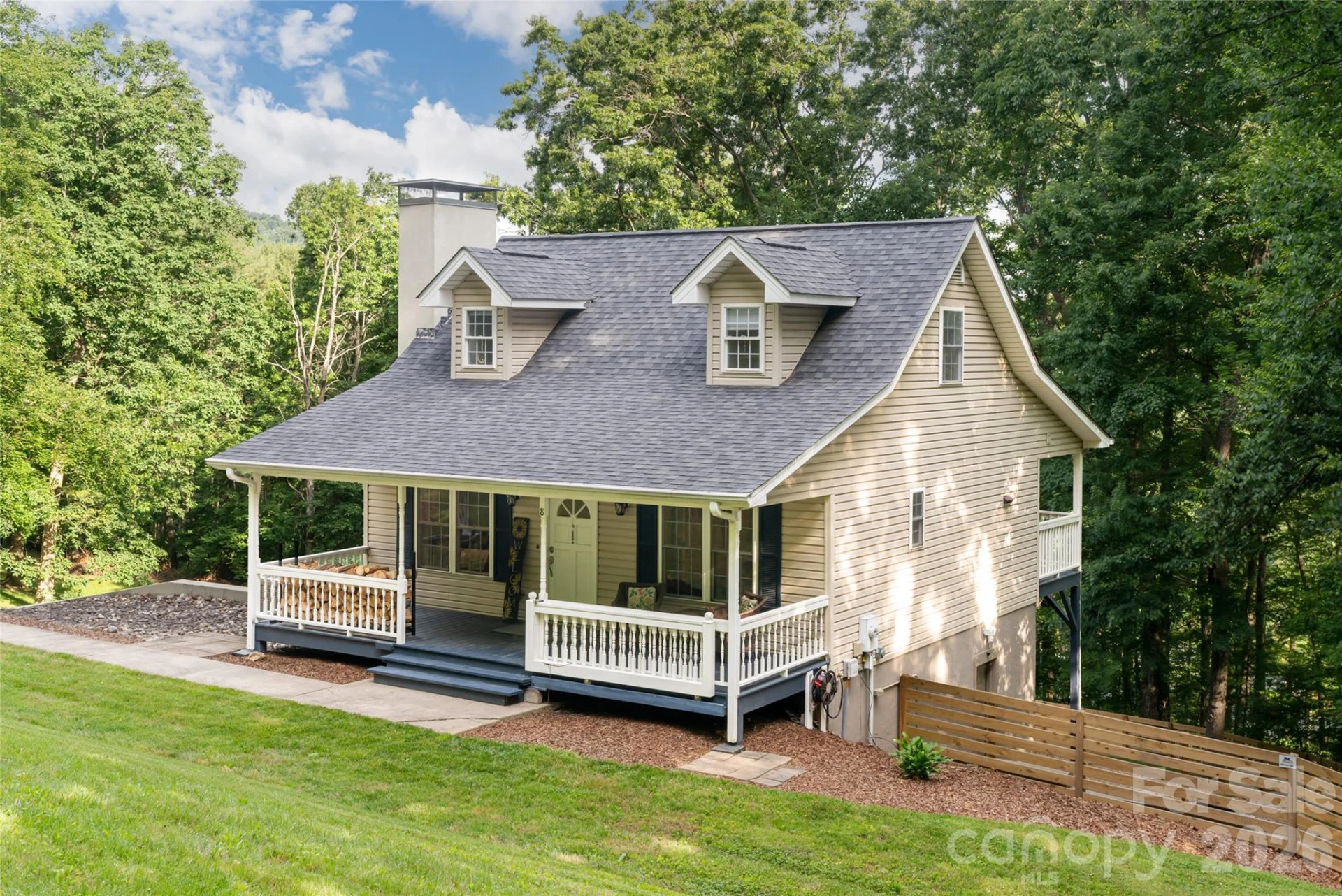 8 Coffey Place - Photo 2