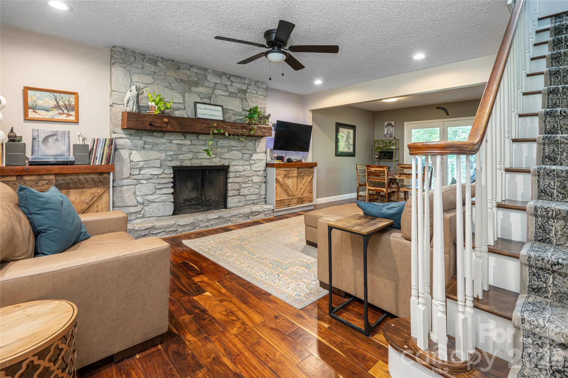 8 Coffey Place - Photo 9