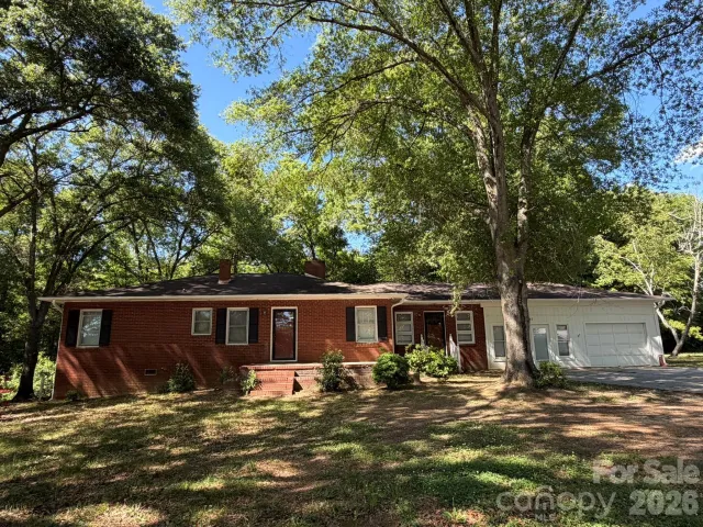 382 Alexis High Shoals Road, Dallas, NC, 28034