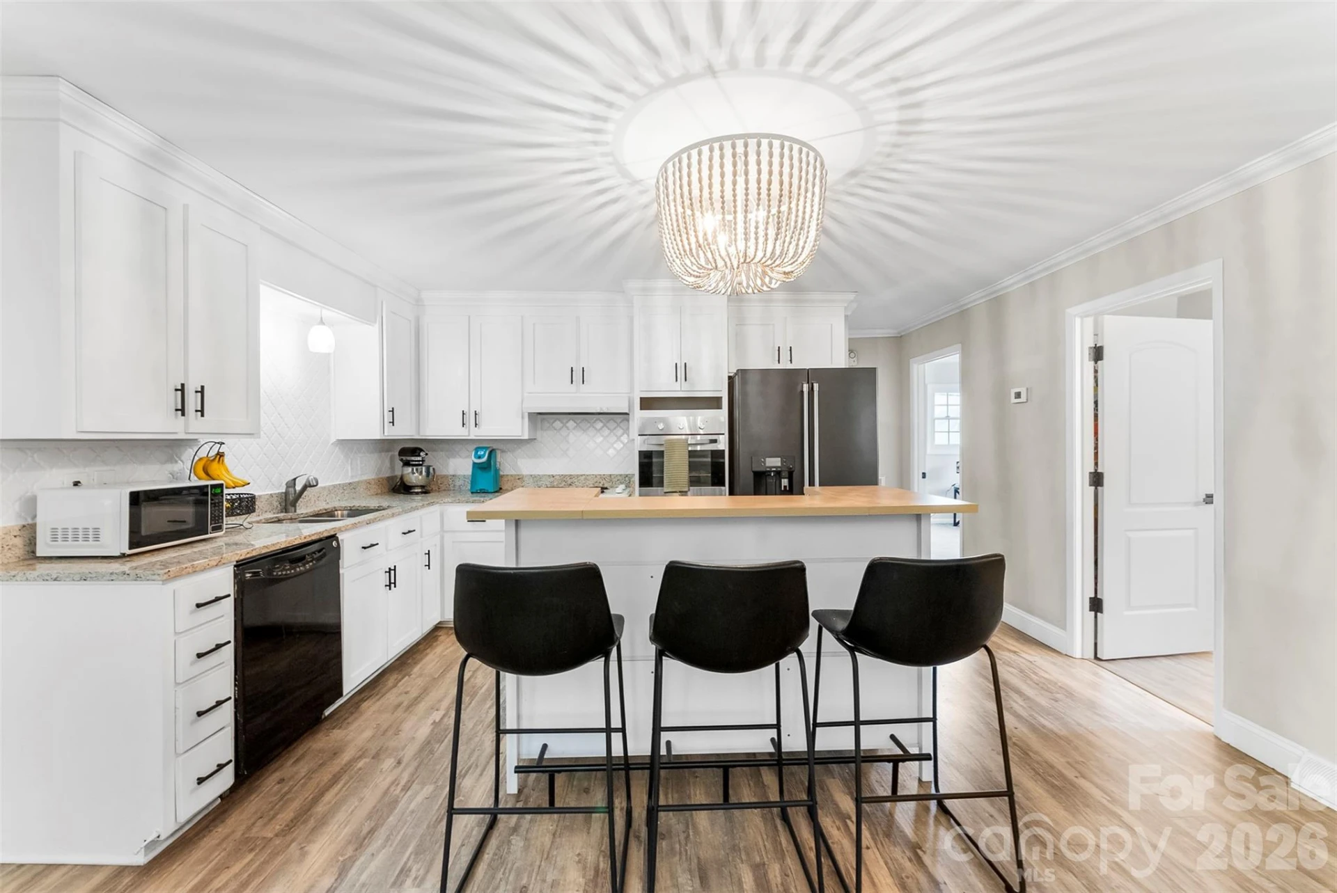 8519 Franklin Street - Photo 4