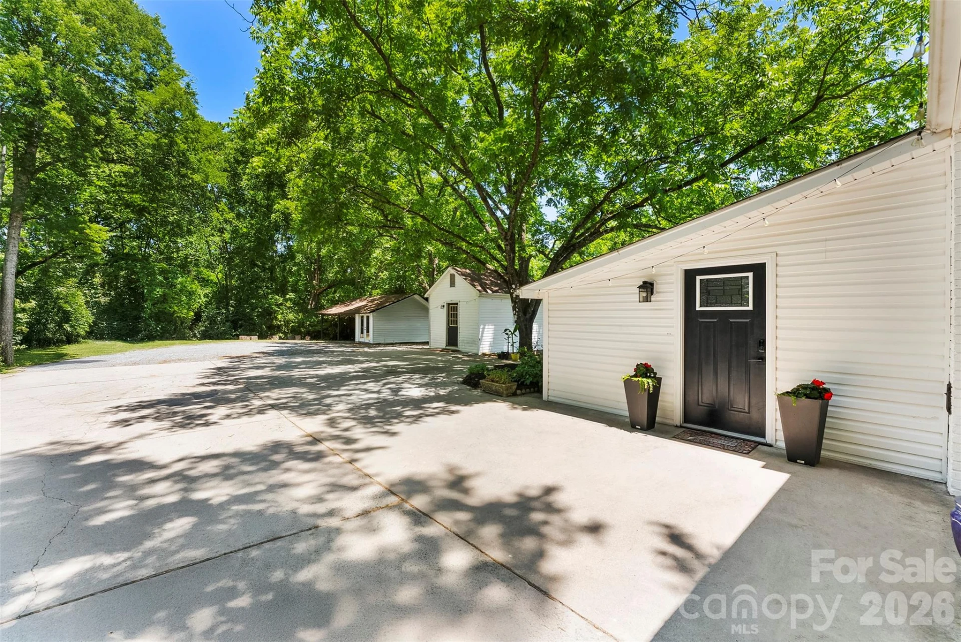 8519 Franklin Street - Photo 35