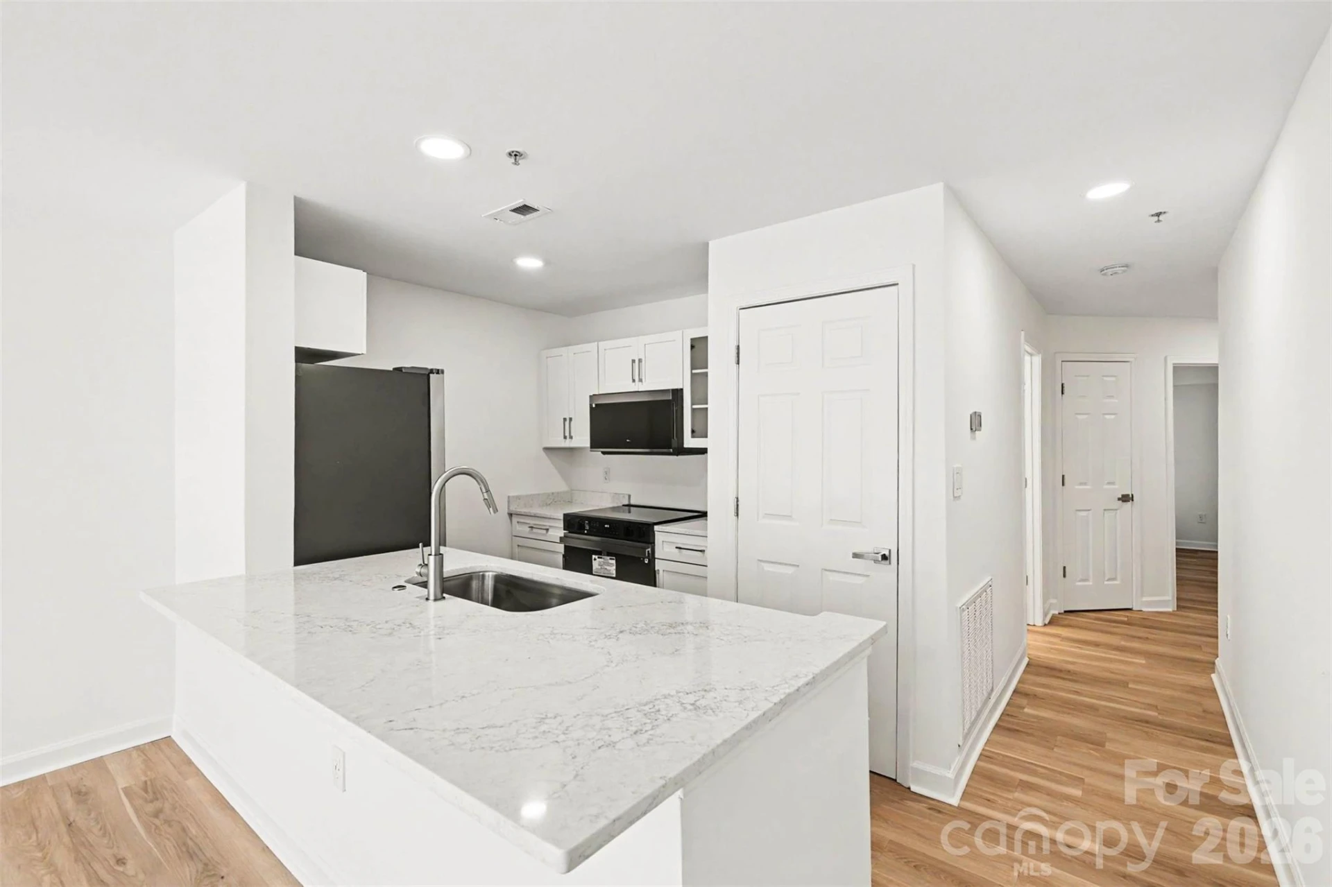 108 Pier 33 Drive #409 - Photo 9