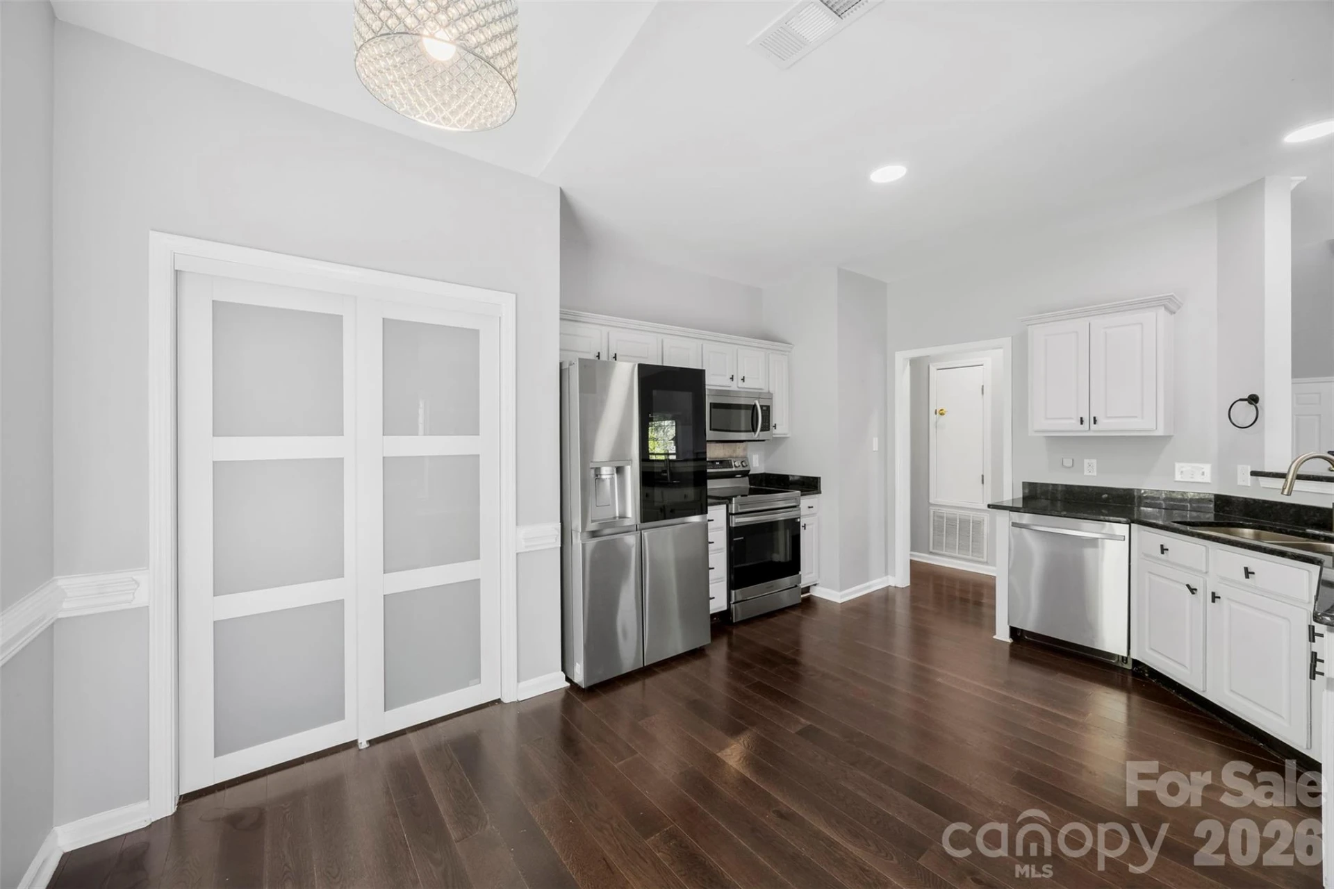 10449 Quiet Bay Court - Photo 10