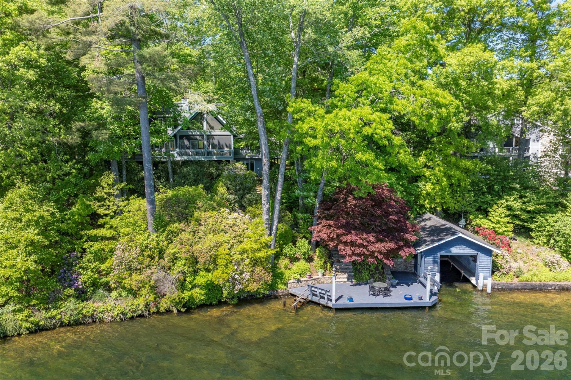 90 West Shore Drive - Photo 3