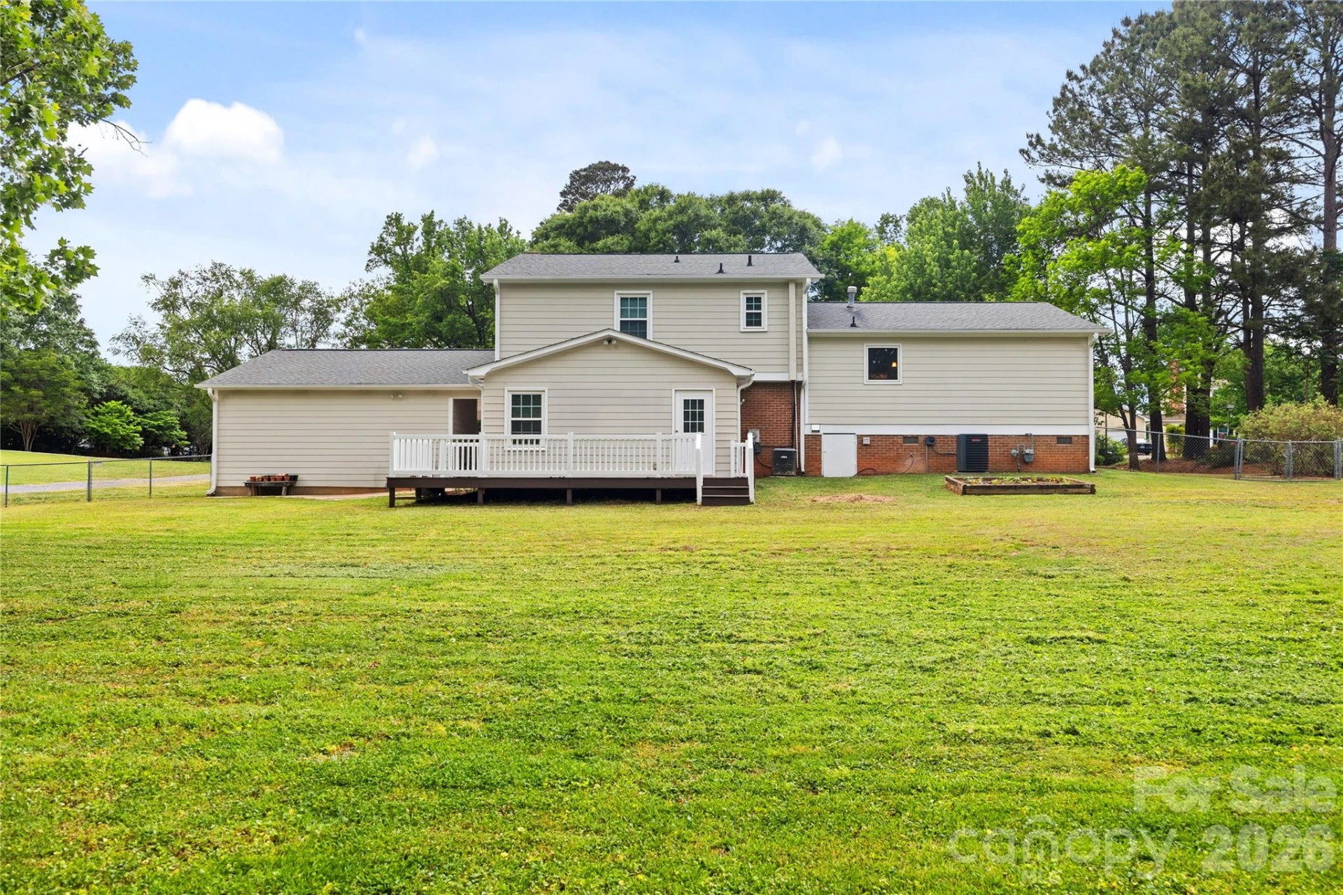 2417 Rosemond Circle - Photo 17